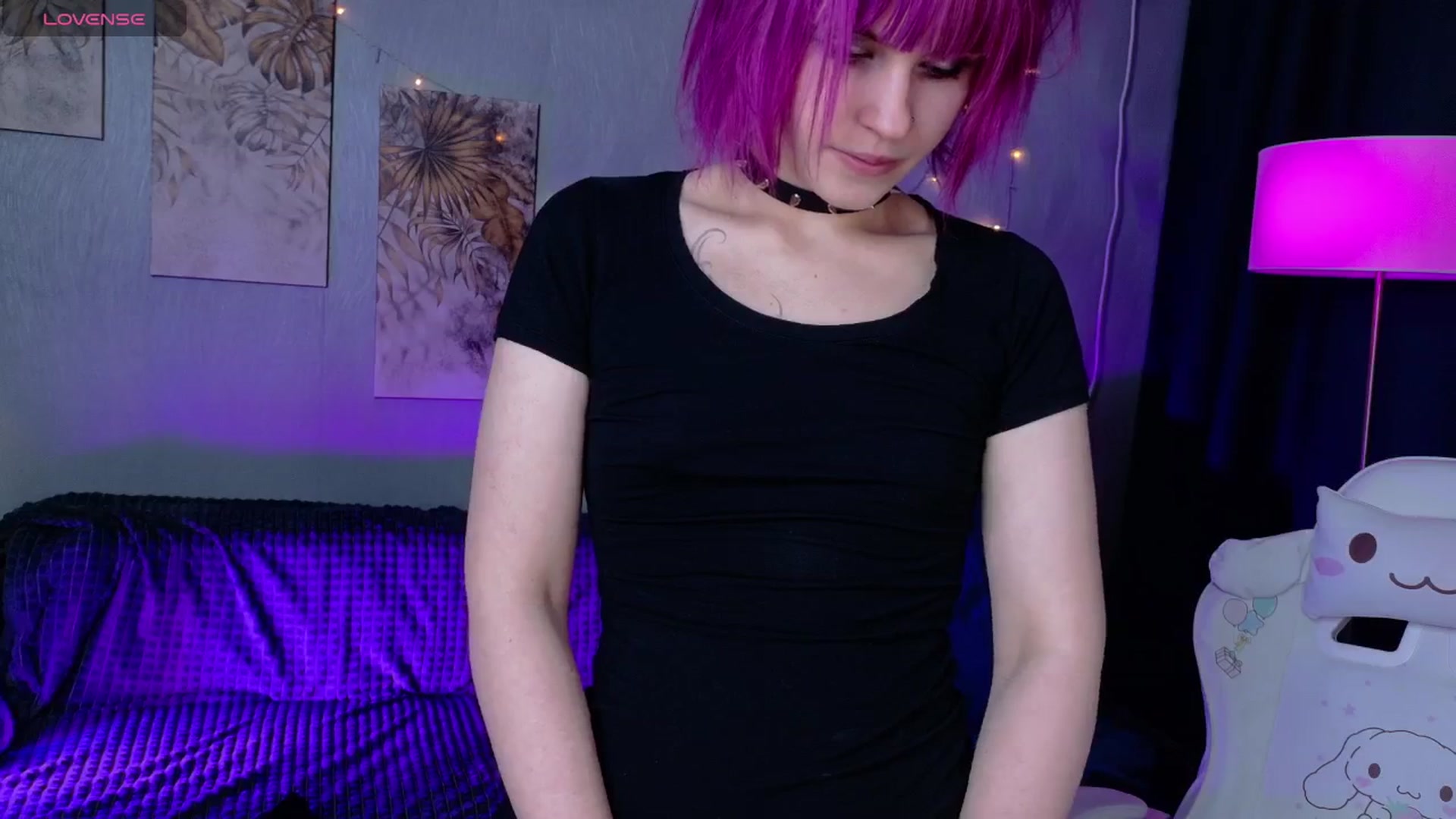 Gallery image thumbnail from KikiMoor's myfreecams stream on, 12/04/2025, 12:54 image 15 of 20