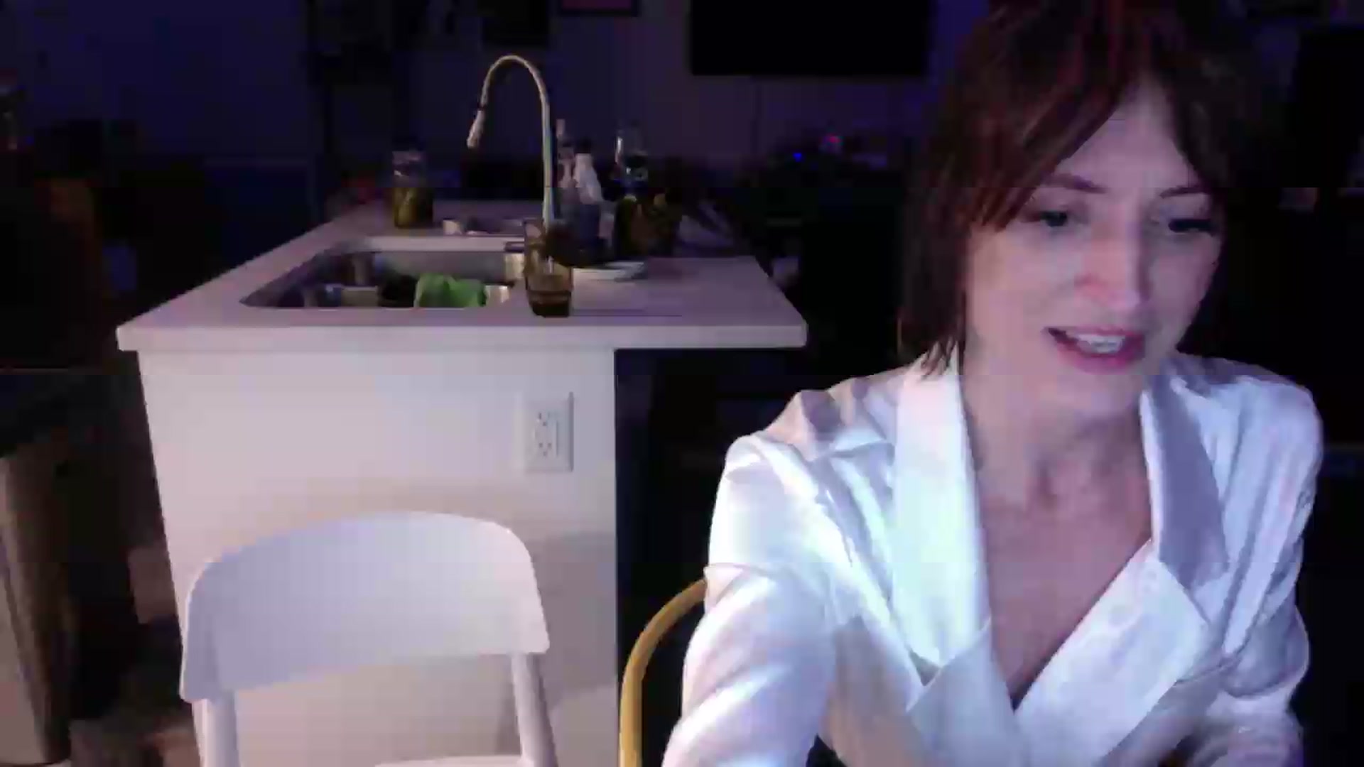 Gallery image thumbnail from Kiki_VonFleet's myfreecams stream on, 07/11/2026, 08:32 image 15 of 20