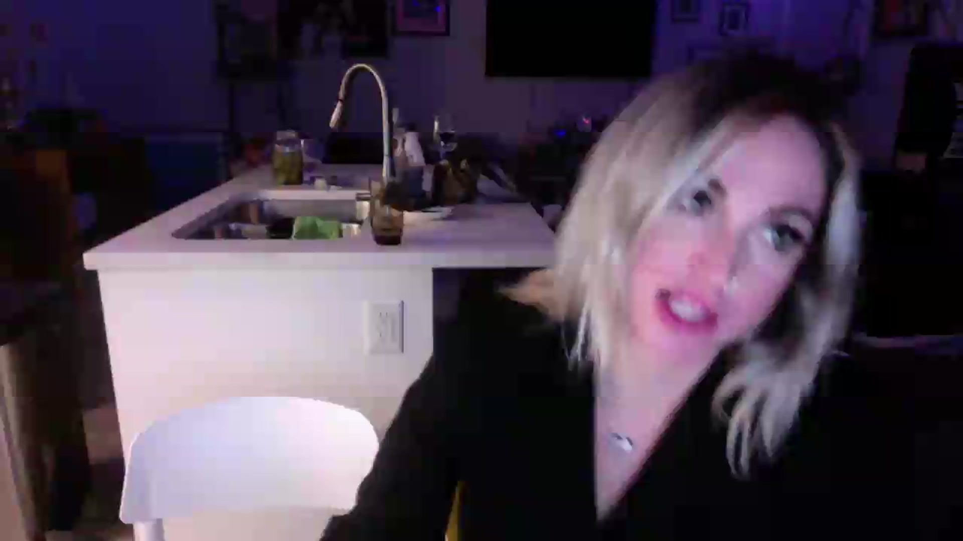 Gallery image thumbnail from Kiki_VonFleet's myfreecams stream on, 07/11/2026, 08:32 image 1 of 20