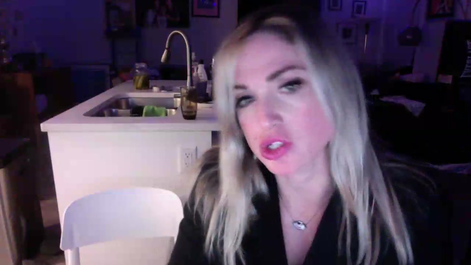 Gallery image thumbnail from Kiki_VonFleet's myfreecams stream on, 07/11/2026, 08:32 image 12 of 20