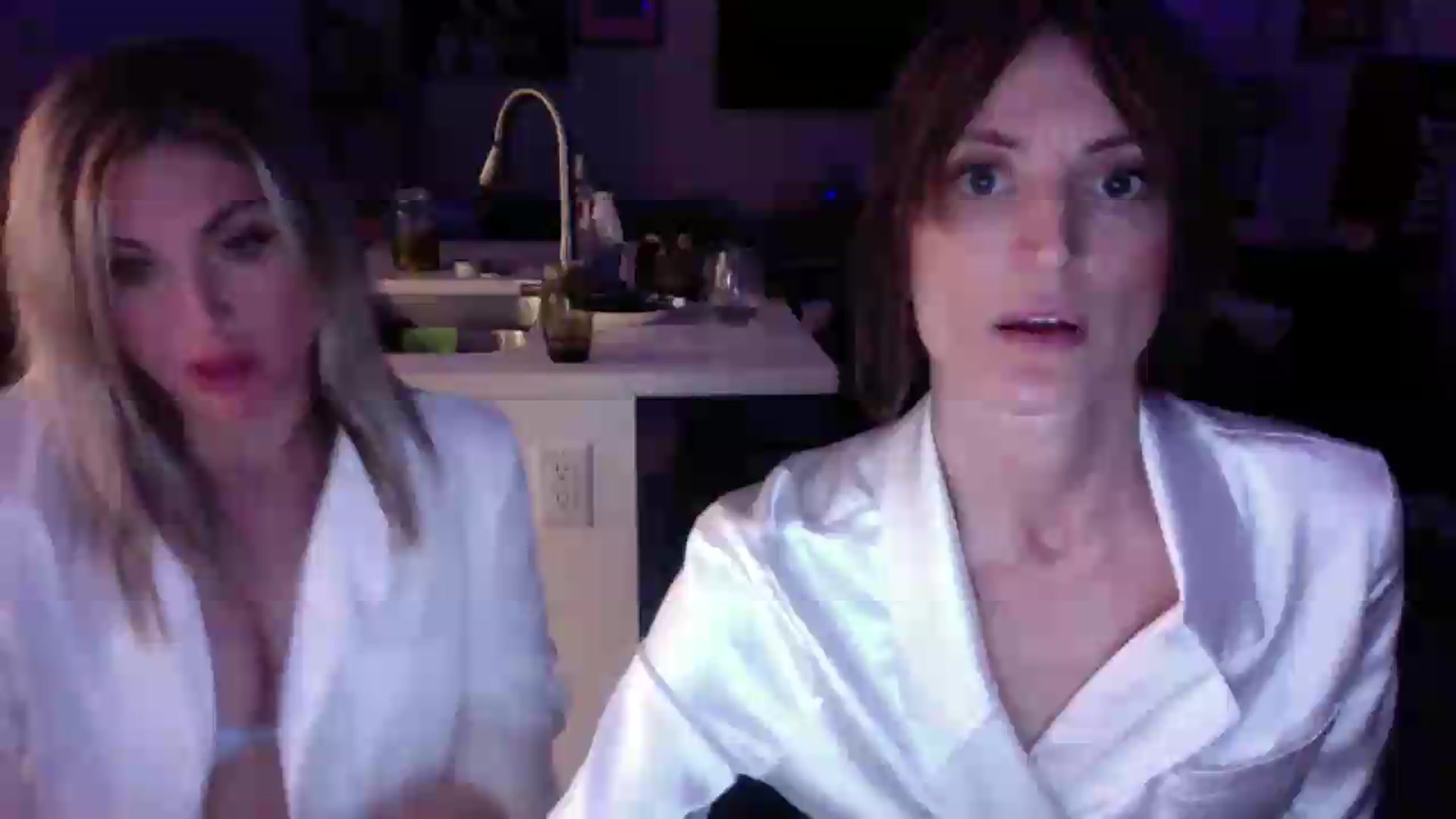 Gallery image thumbnail from Kiki_VonFleet's myfreecams stream on, 07/11/2026, 10:43 image 1 of 20