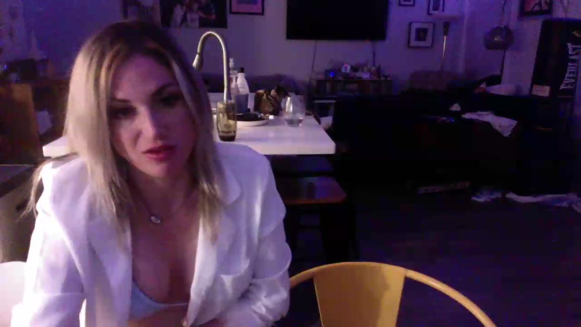 Gallery image thumbnail from Kiki_VonFleet's myfreecams stream on, 07/11/2026, 10:43 image 7 of 20