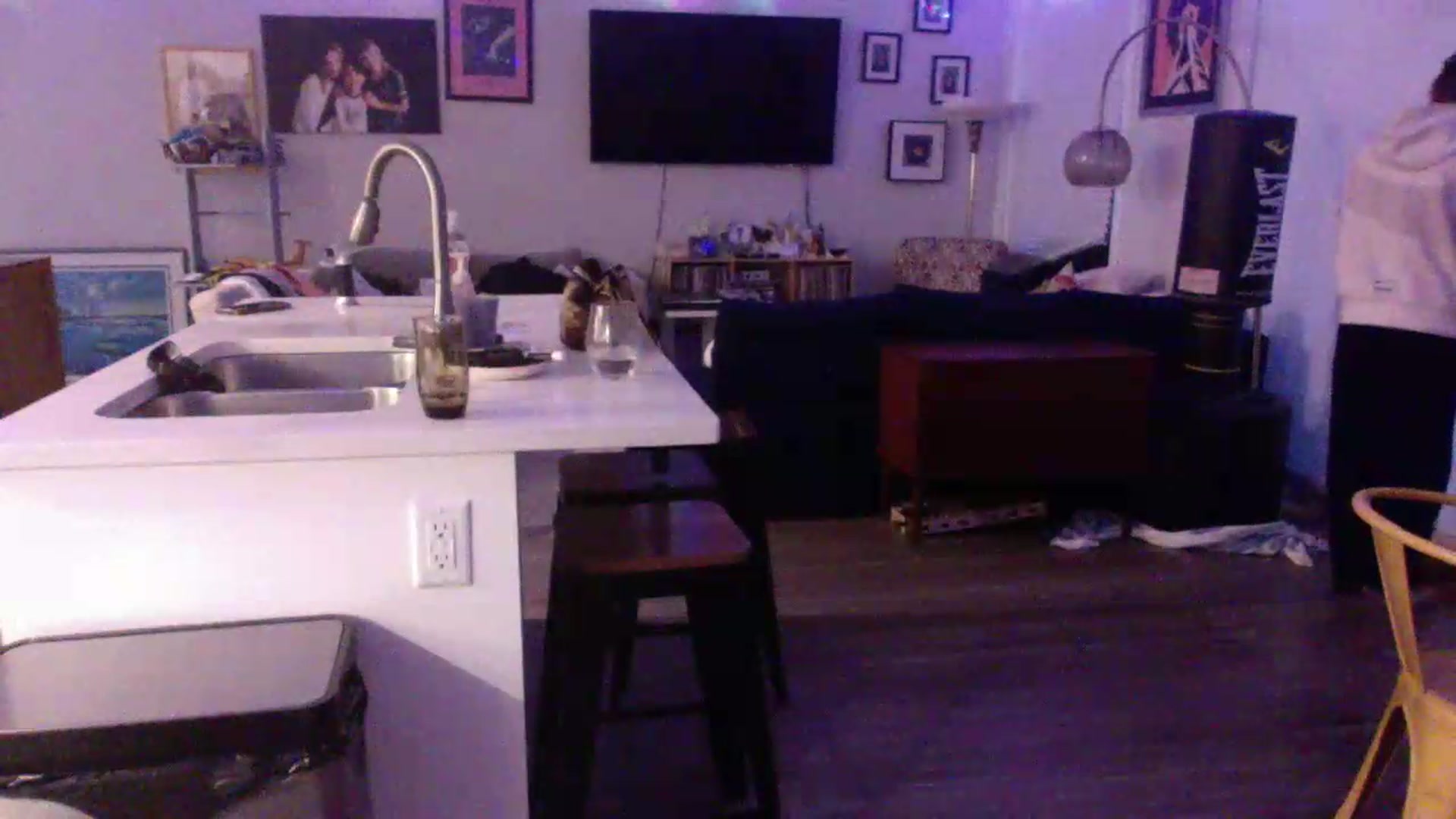 Gallery image thumbnail from Kiki_VonFleet's myfreecams stream on, 07/11/2026, 13:32 image 10 of 20
