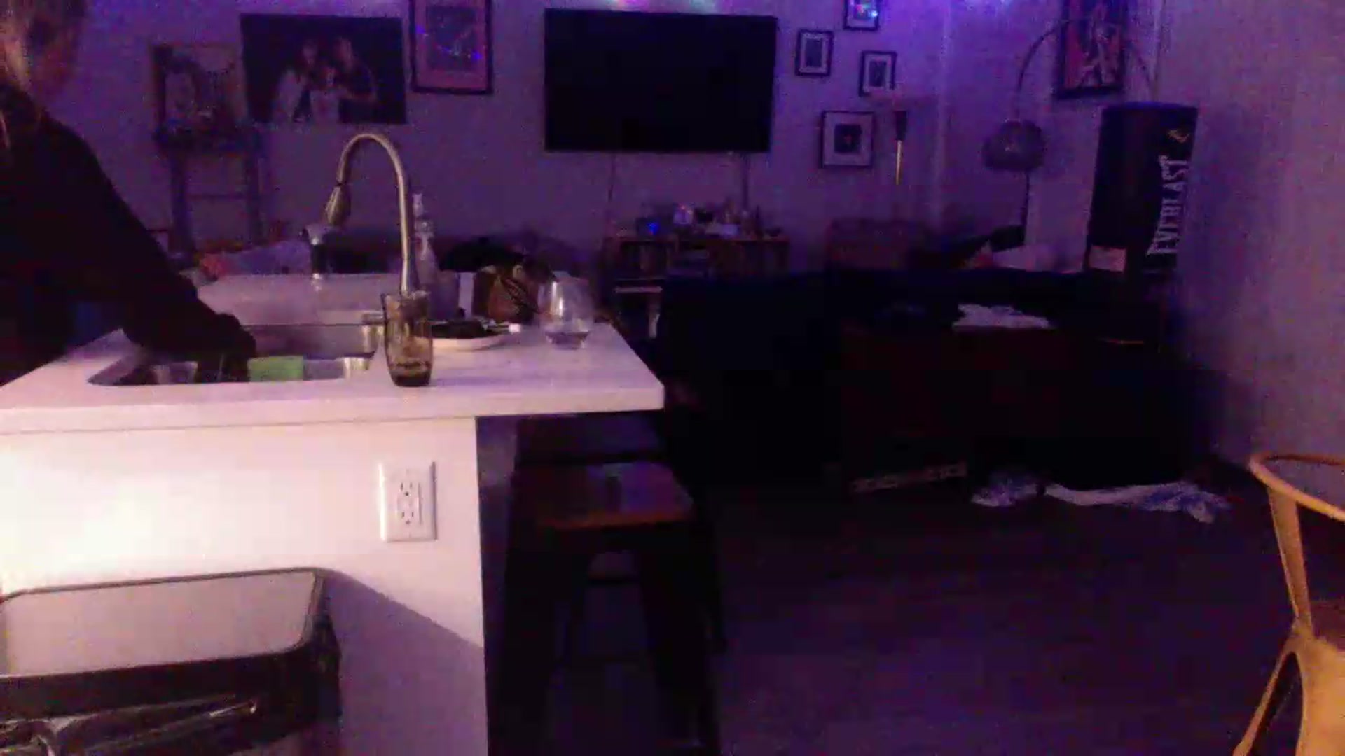 Gallery image thumbnail from Kiki_VonFleet's myfreecams stream on, 07/11/2026, 13:32 image 4 of 20