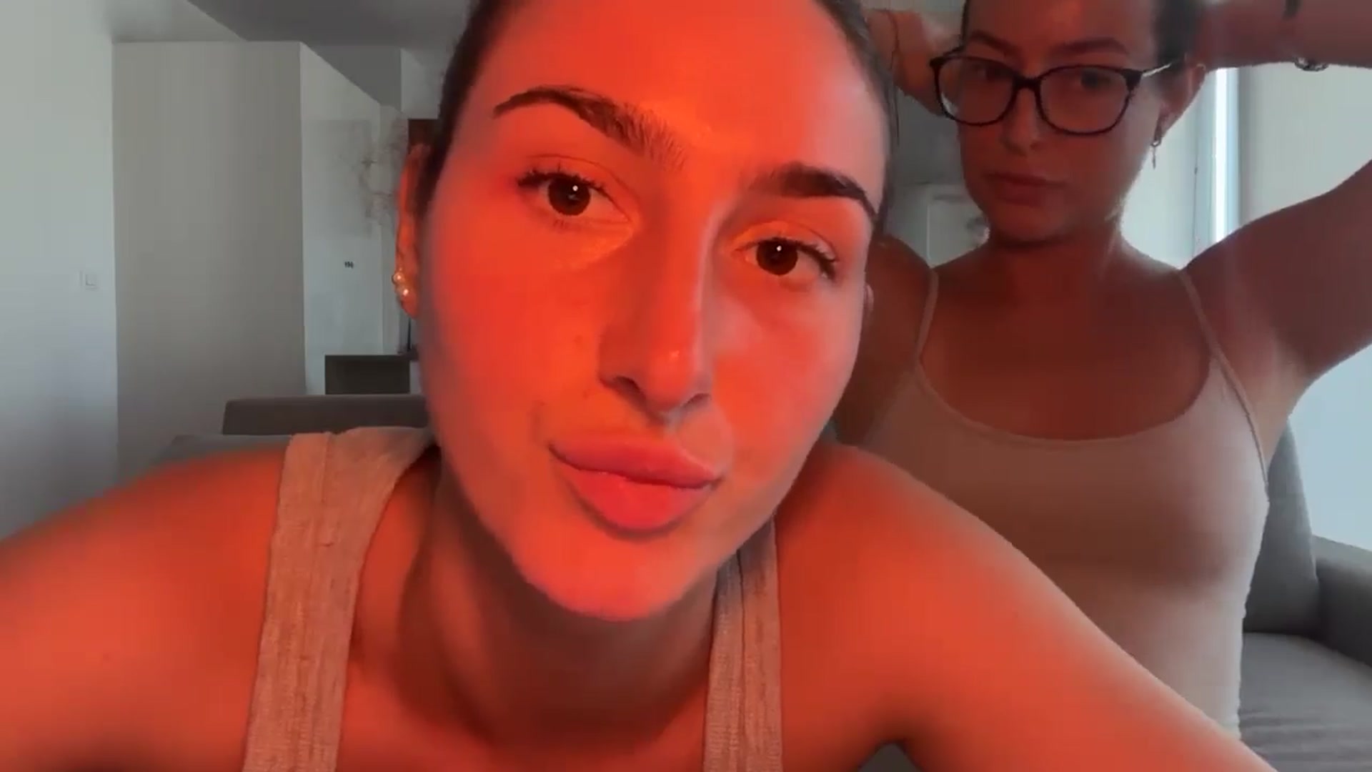 Gallery image thumbnail from Kikiii_xx's myfreecams stream on, 02/22/2025, 20:29 image 12 of 20