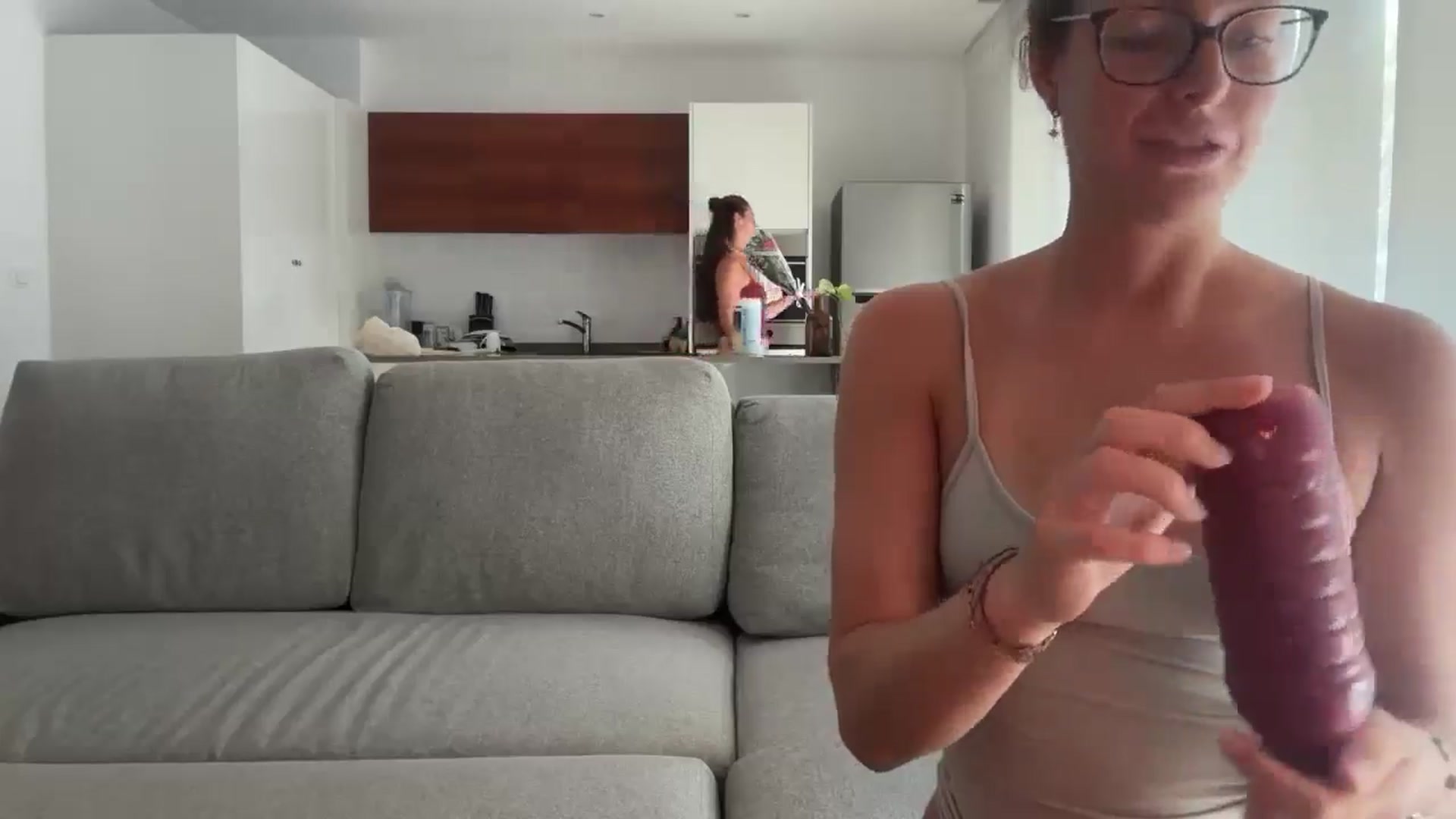 Gallery image thumbnail from Kikiii_xx's myfreecams stream on, 02/28/2025, 20:16 image 3 of 20
