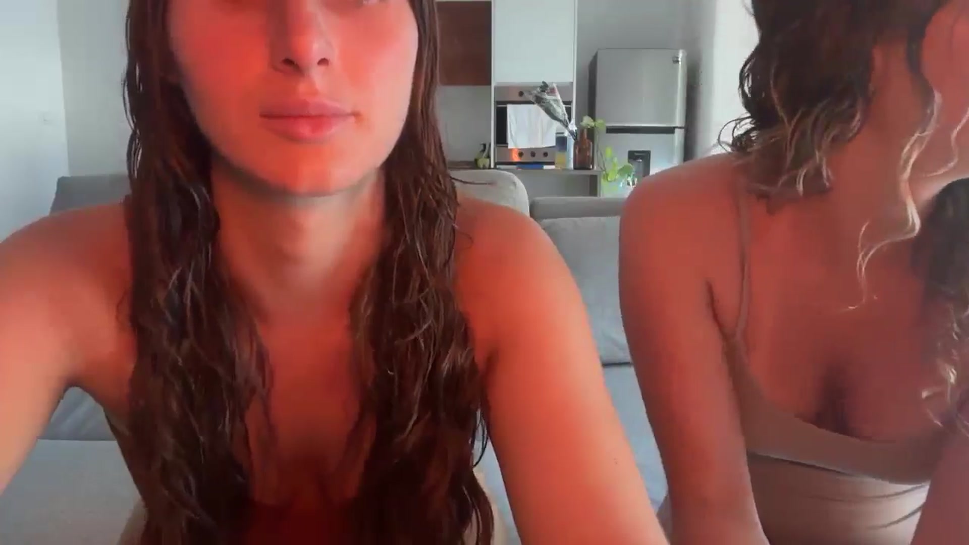 Gallery image thumbnail from Kikiii_xx's myfreecams stream on, 03/01/2025, 18:16 image 5 of 20