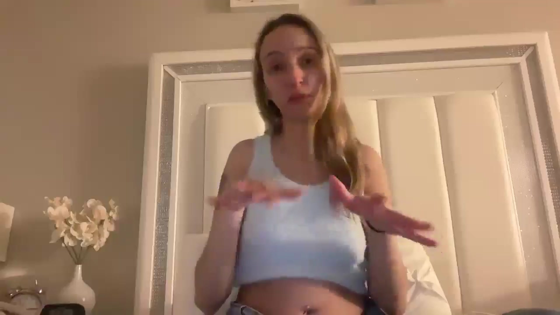 Gallery image thumbnail from Kikiloverkink's myfreecams stream on, 04/27/2026, 13:19 image 15 of 20