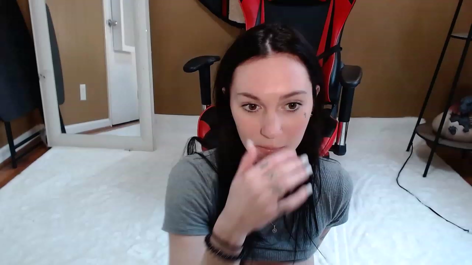 Gallery image thumbnail from Kikyo_xoxo's myfreecams stream on, 01/29/2023, 21:36 image 3 of 20