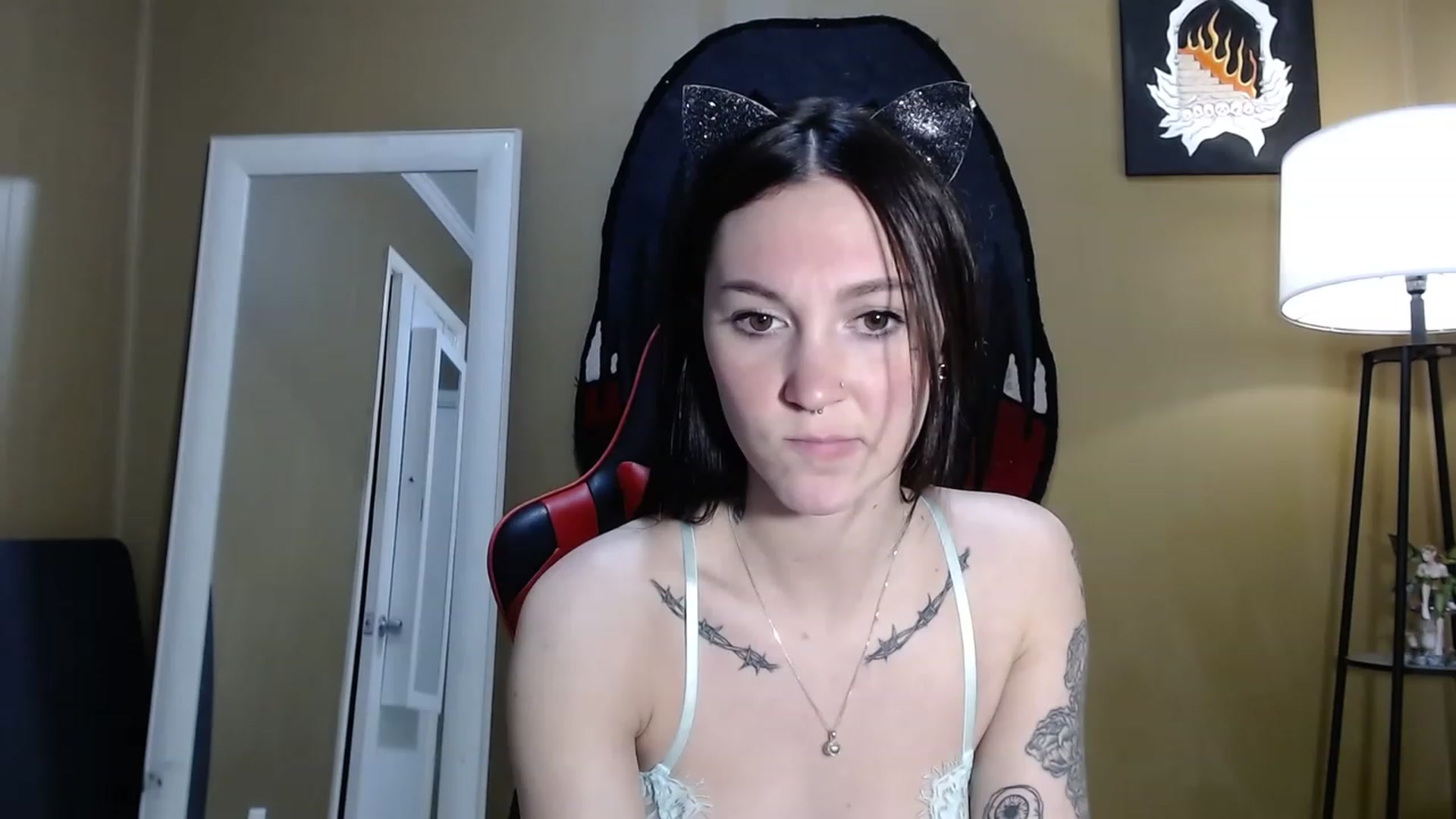 Gallery image thumbnail from Kikyo_xoxo's myfreecams stream on, 01/30/2023, 02:41 image 18 of 20