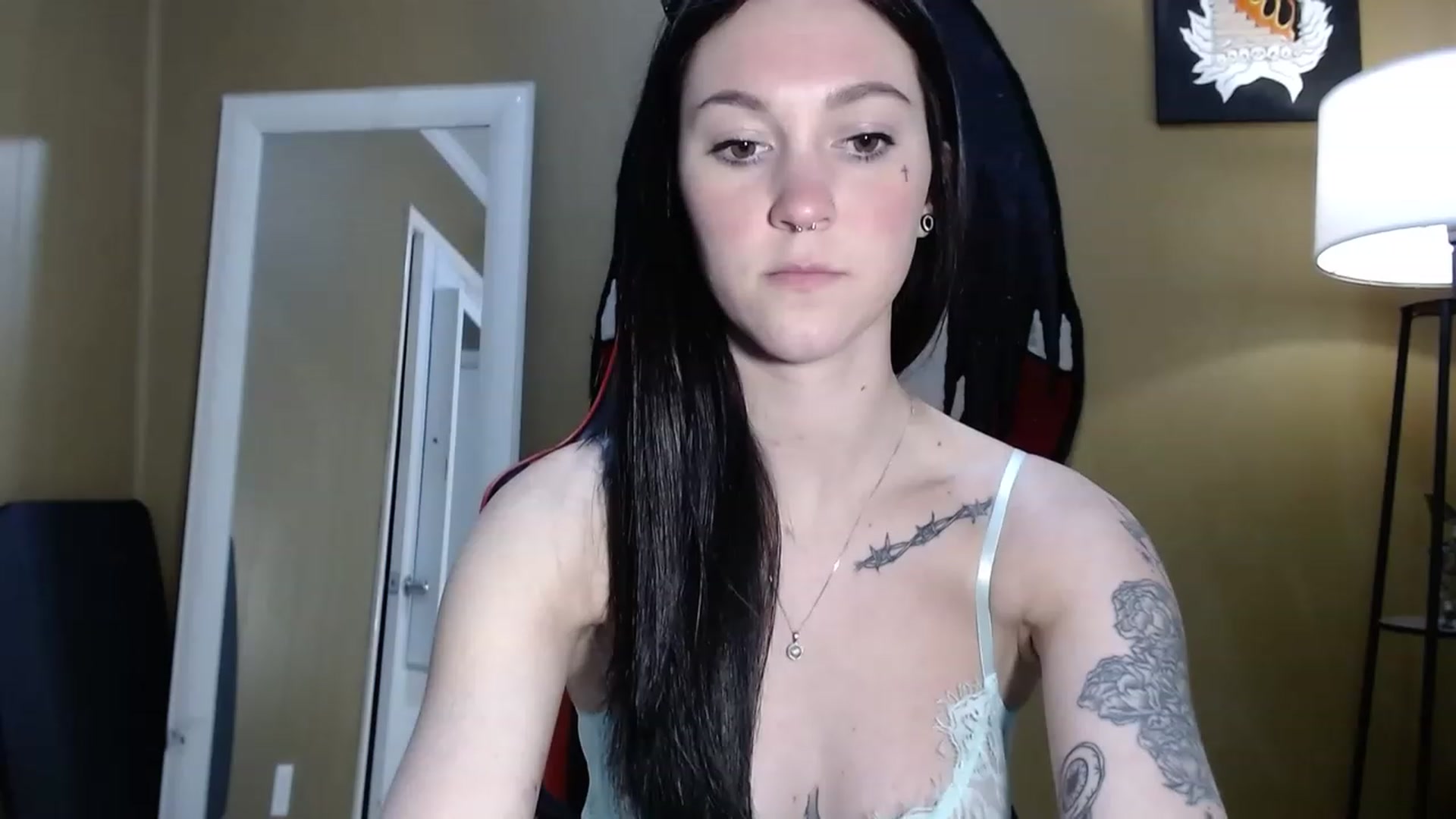 Gallery image thumbnail from Kikyo_xoxo's myfreecams stream on, 01/30/2023, 02:41 image 7 of 20