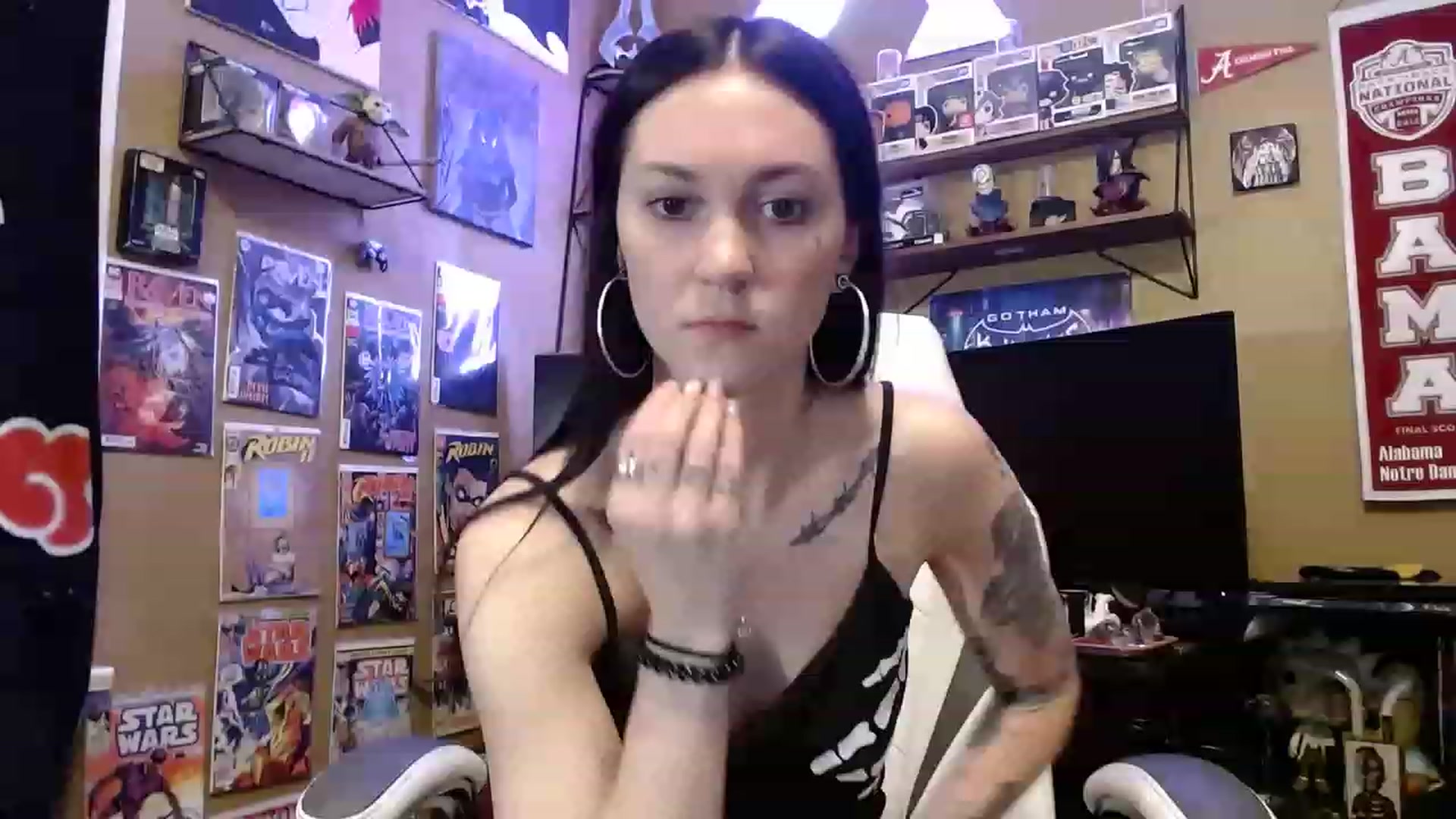 Gallery image thumbnail from Kikyo_xoxo's myfreecams stream on, 01/30/2023, 19:33 image 3 of 20