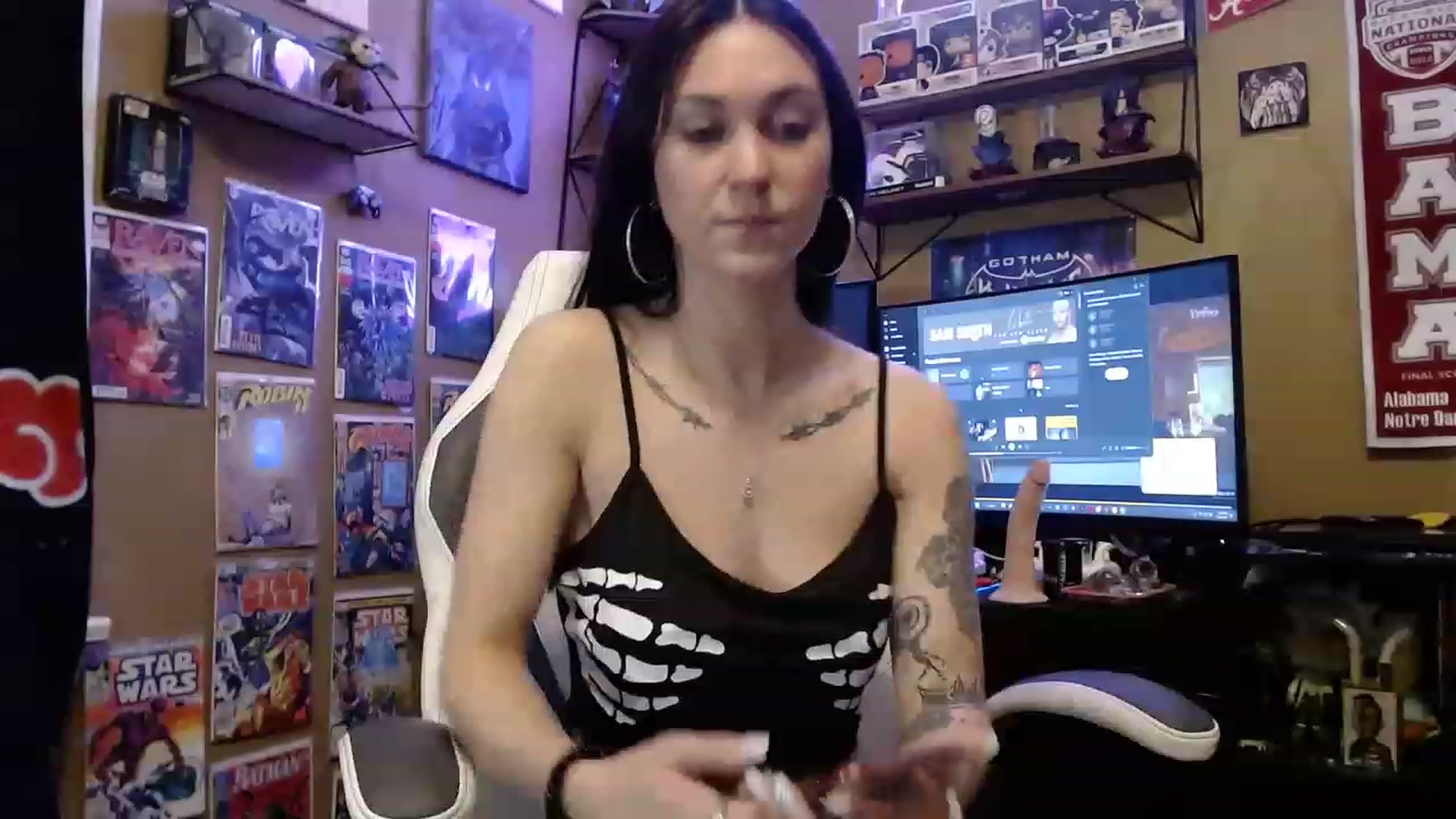 Gallery image thumbnail from Kikyo_xoxo's myfreecams stream on, 01/30/2023, 20:33 image 3 of 20