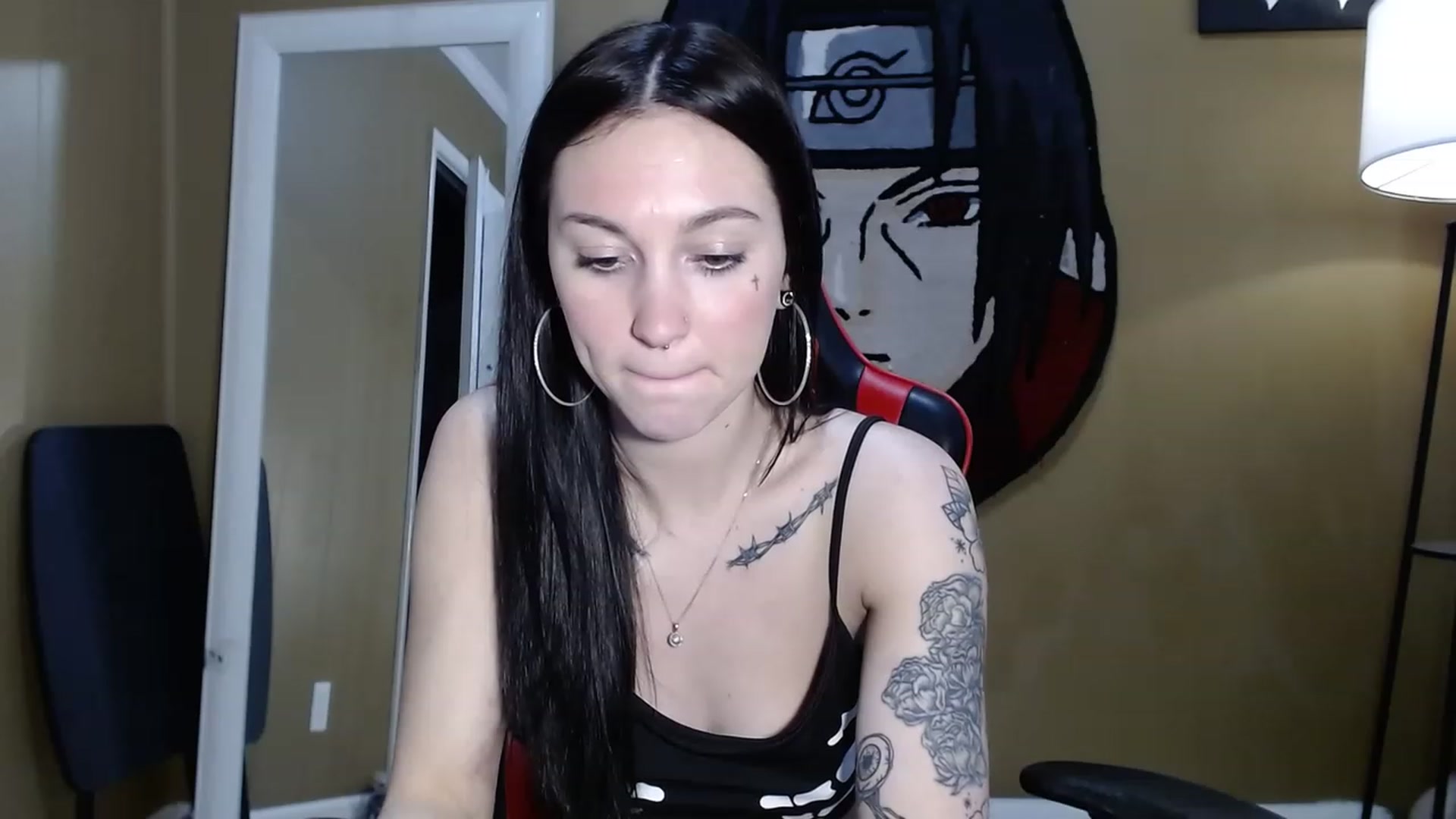 Gallery image thumbnail from Kikyo_xoxo's myfreecams stream on, 01/31/2023, 24:08 image 6 of 20