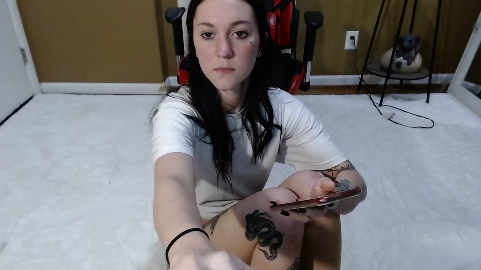Gallery image thumbnail from Kikyo_xoxo's myfreecams stream on, 02/07/2023, 06:12 image 15 of 20