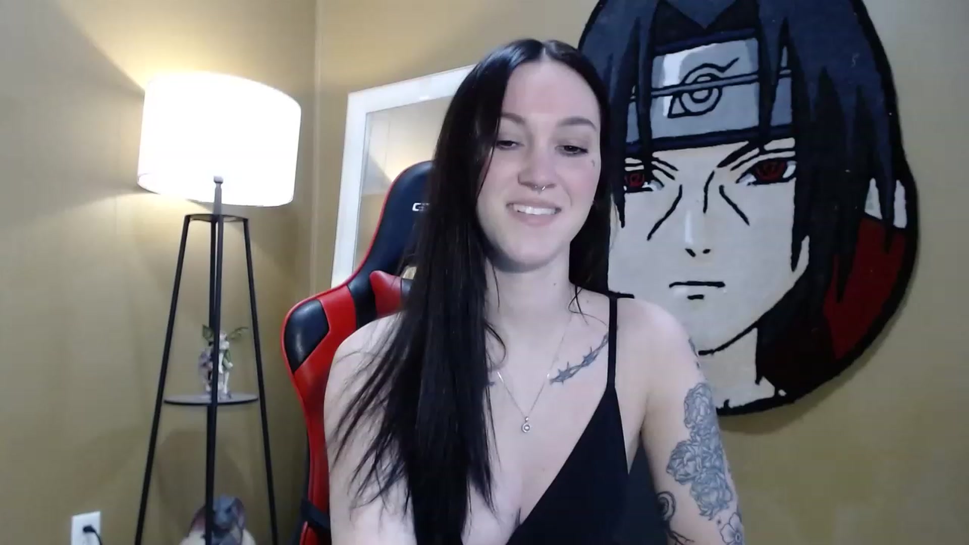 Gallery image thumbnail from Kikyo_xoxo's myfreecams stream on, 02/08/2023, 24:04 image 7 of 20
