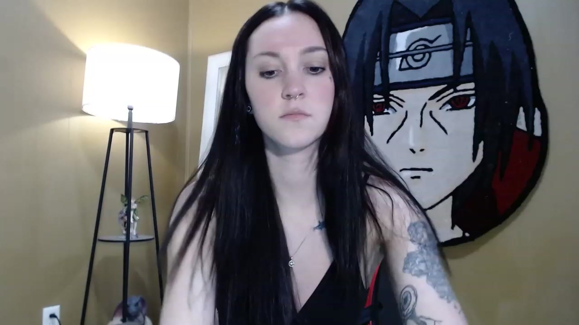 Gallery image thumbnail from Kikyo_xoxo's myfreecams stream on, 02/08/2023, 24:04 image 8 of 20