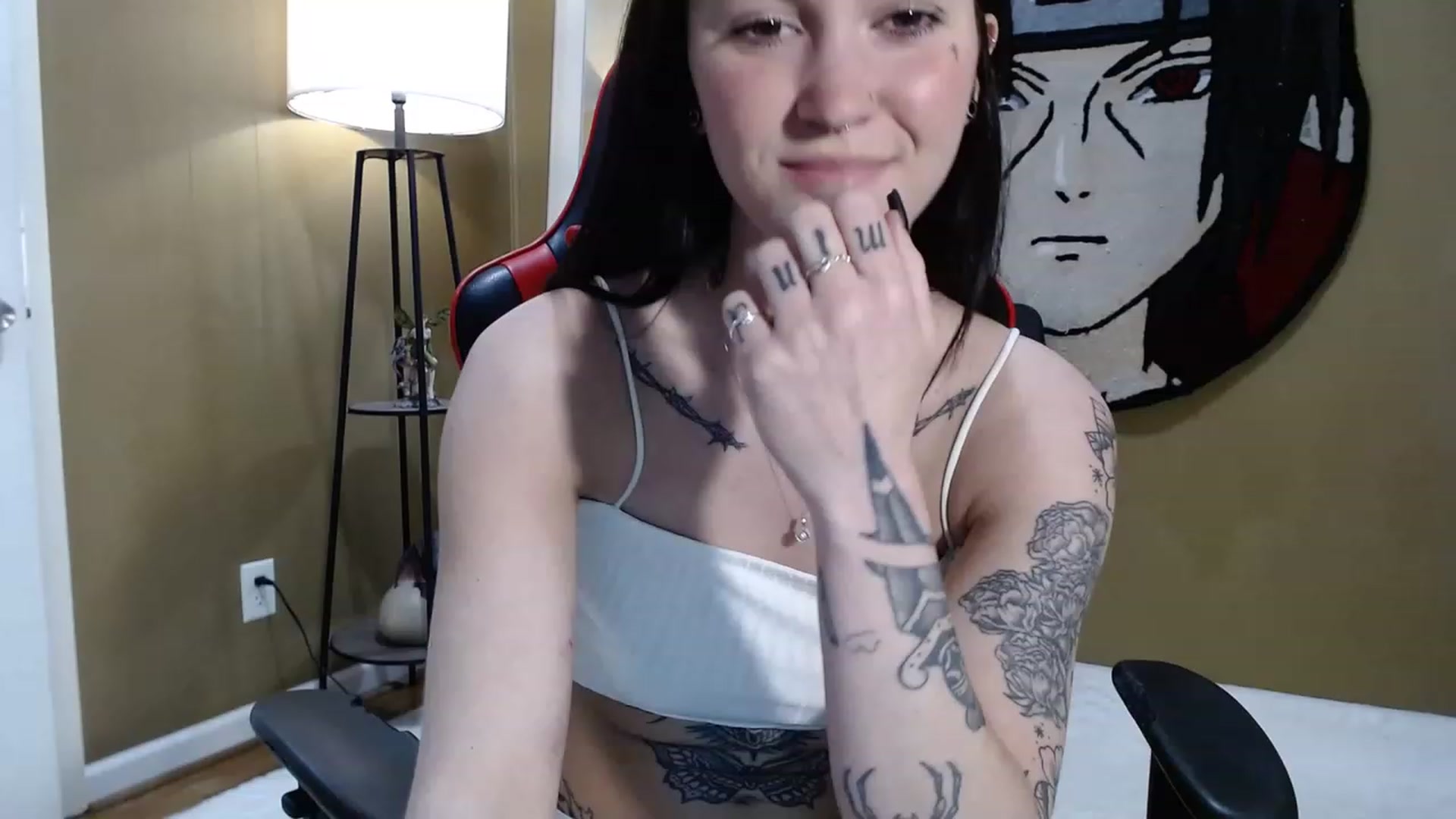 Gallery image thumbnail from Kikyo_xoxo's myfreecams stream on, 02/10/2023, 01:14 image 16 of 20