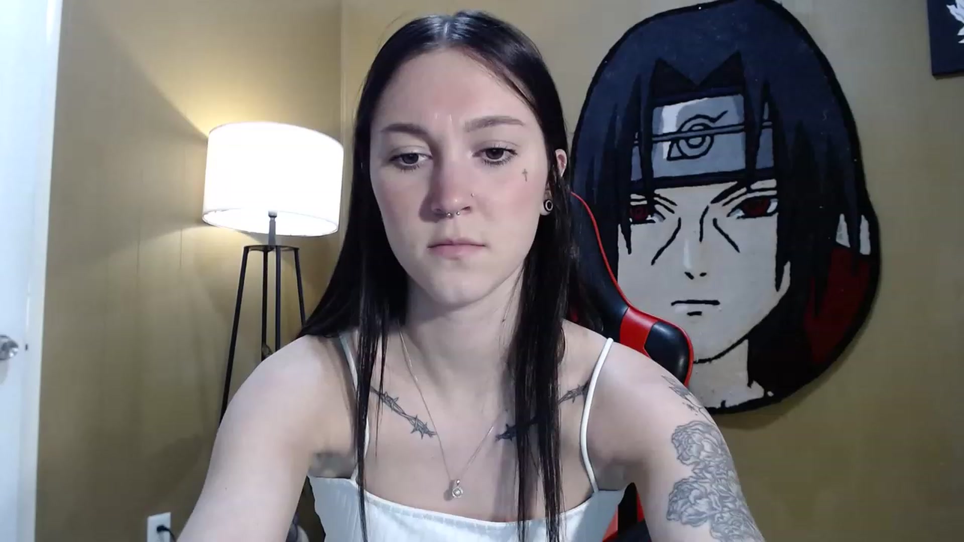 Gallery image thumbnail from Kikyo_xoxo's myfreecams stream on, 02/10/2023, 01:14 image 13 of 20