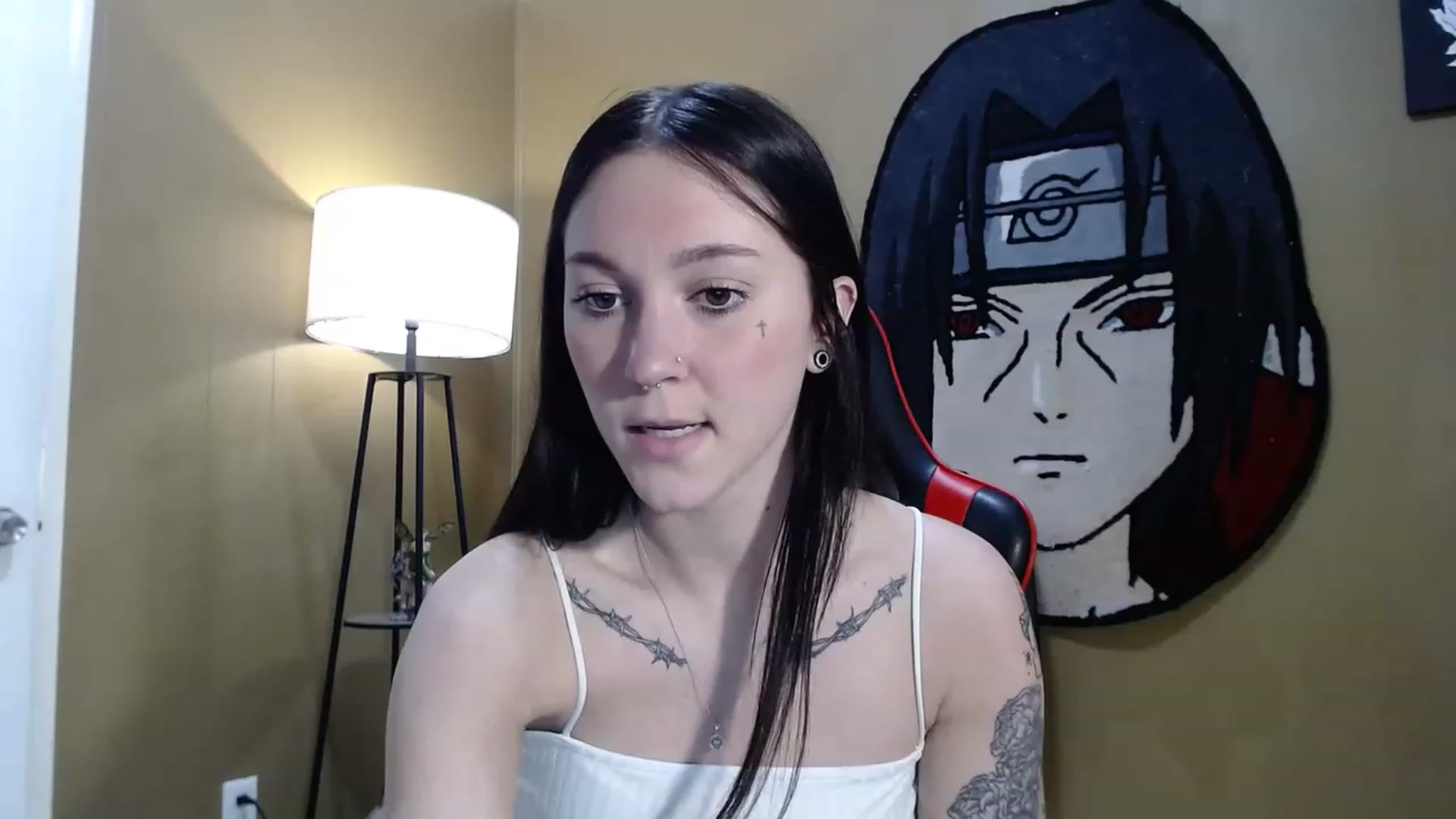 Gallery image thumbnail from Kikyo_xoxo's myfreecams stream on, 02/10/2023, 01:14 image 12 of 20