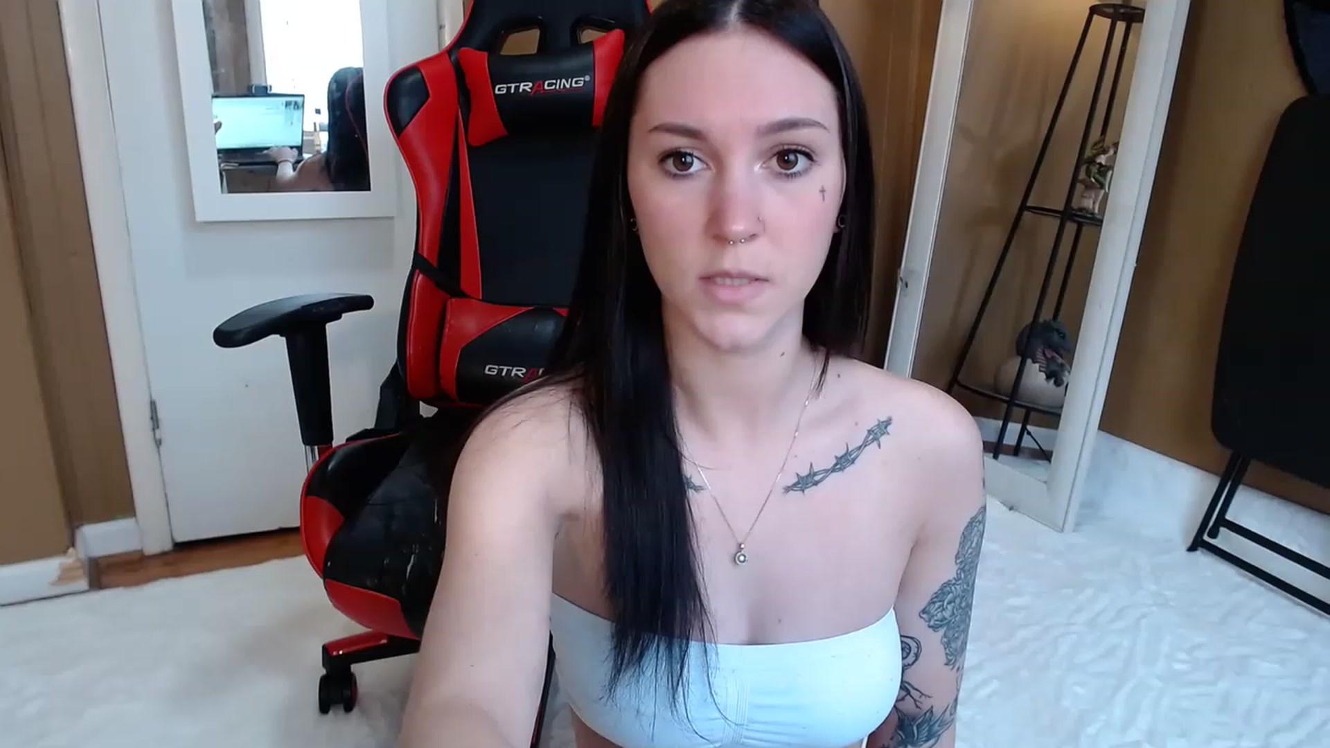 Gallery image thumbnail from Kikyo_xoxo's myfreecams stream on, 02/10/2023, 17:50 image 18 of 20