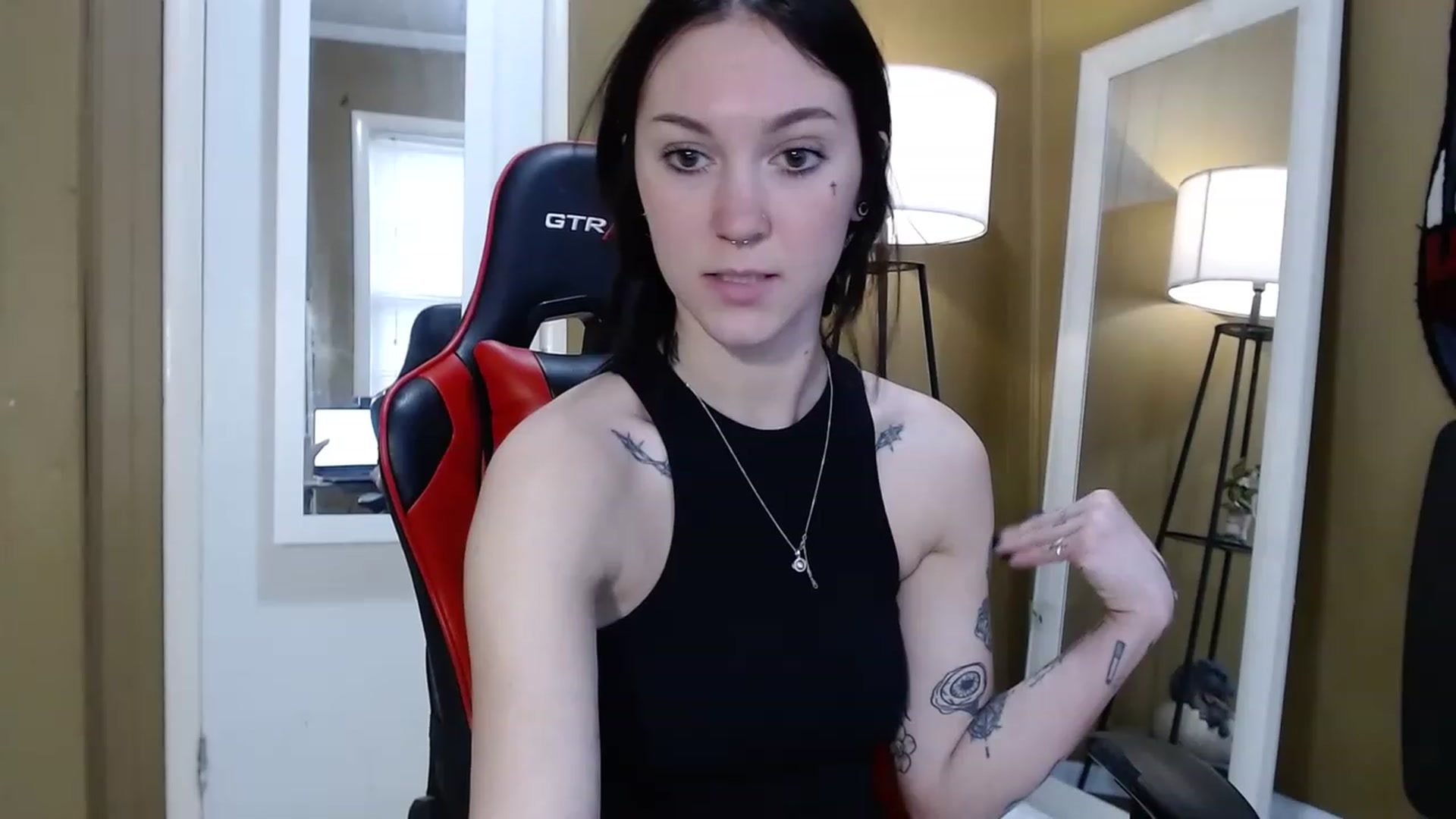 Gallery image thumbnail from Kikyo_xoxo's myfreecams stream on, 02/11/2023, 19:41 image 5 of 20