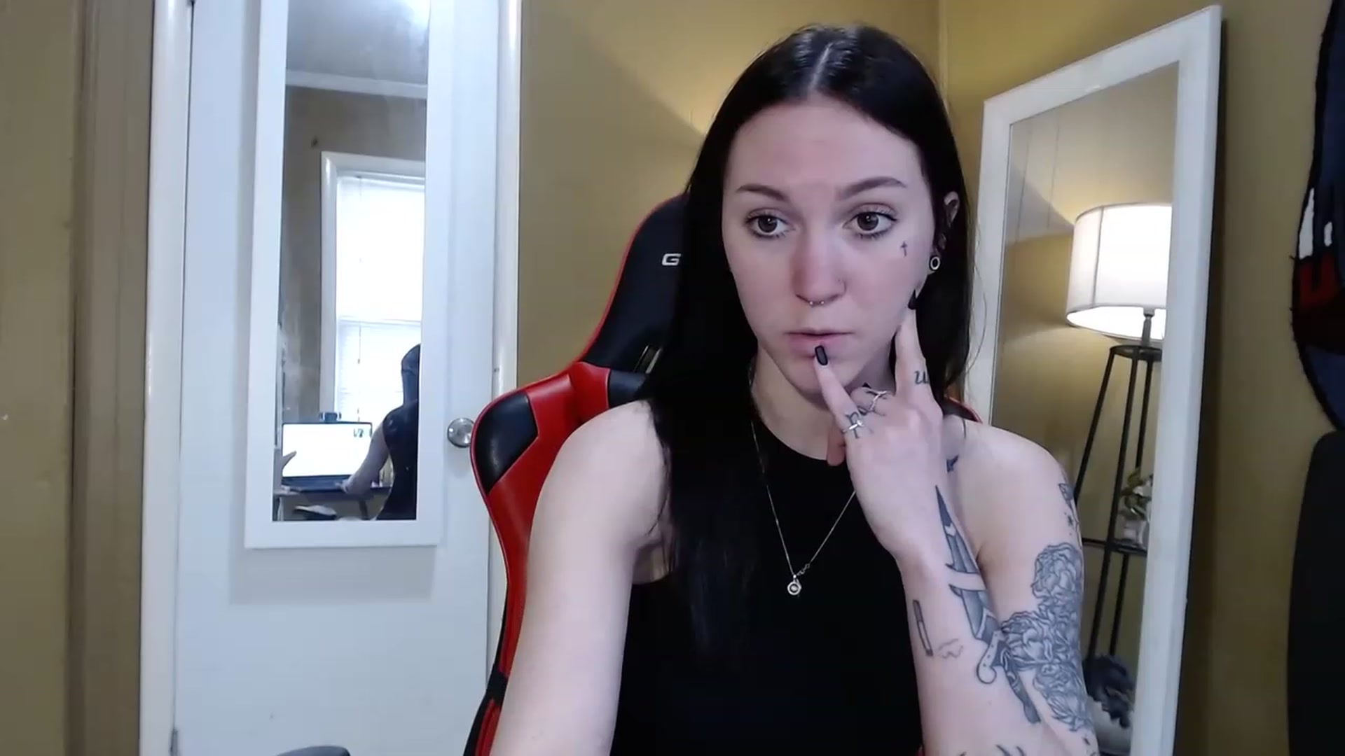 Gallery image thumbnail from Kikyo_xoxo's myfreecams stream on, 02/11/2023, 19:41 image 13 of 20