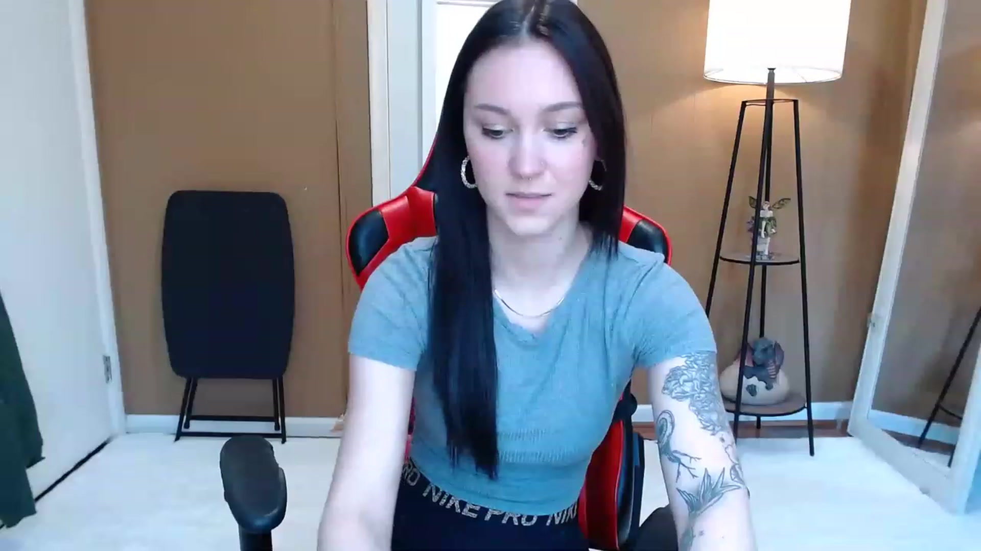 Gallery image thumbnail from Kikyo_xoxo's myfreecams stream on, 02/18/2023, 15:43 image 9 of 20