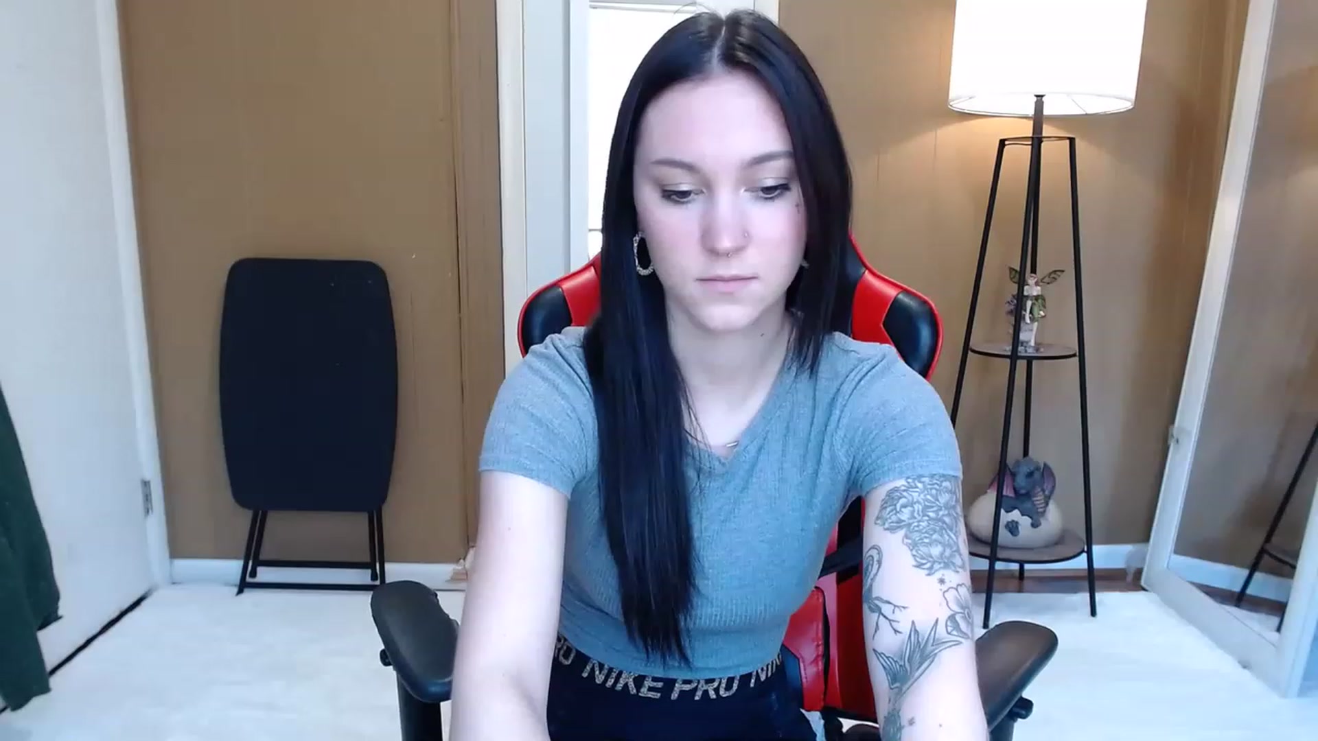 Gallery image thumbnail from Kikyo_xoxo's myfreecams stream on, 02/18/2023, 15:43 image 4 of 20