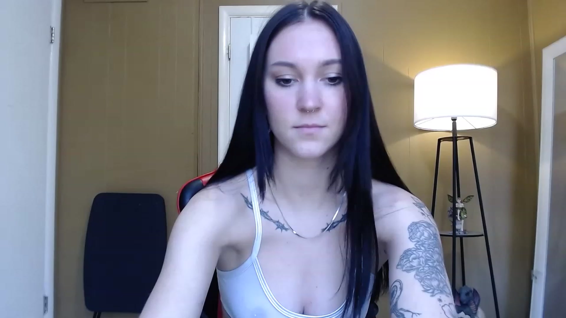 Gallery image thumbnail from Kikyo_xoxo's myfreecams stream on, 02/18/2023, 17:15 image 12 of 20