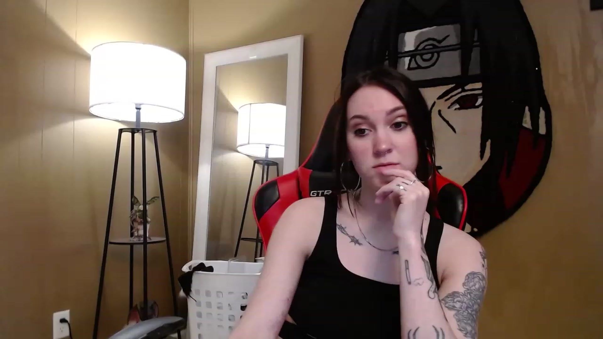 Gallery image thumbnail from Kikyo_xoxo's myfreecams stream on, 02/20/2023, 23:55 image 16 of 20