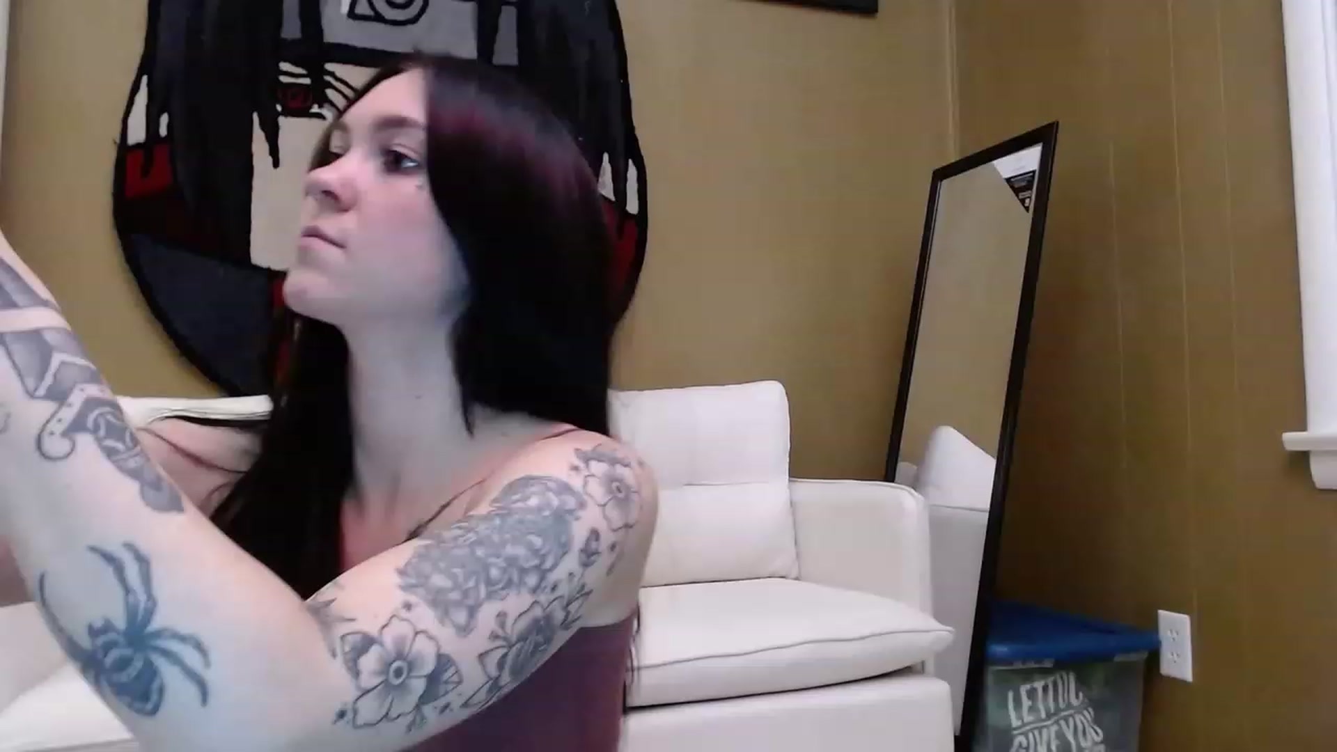 Gallery image thumbnail from Kikyo_xoxo's myfreecams stream on, 02/26/2023, 03:08 image 7 of 20