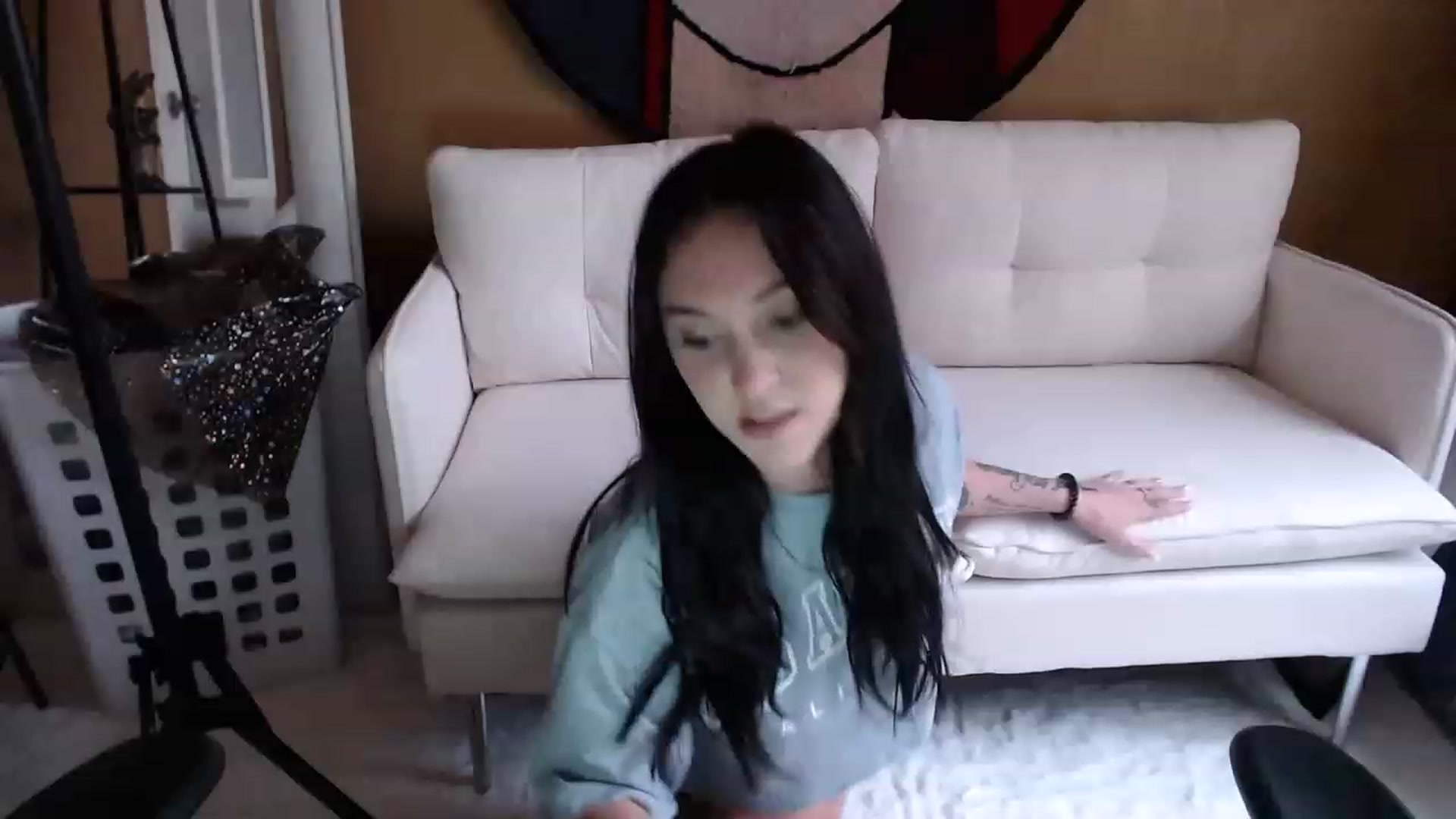 Gallery image thumbnail from Kikyo_xoxo's myfreecams stream on, 03/01/2023, 23:12 image 10 of 20