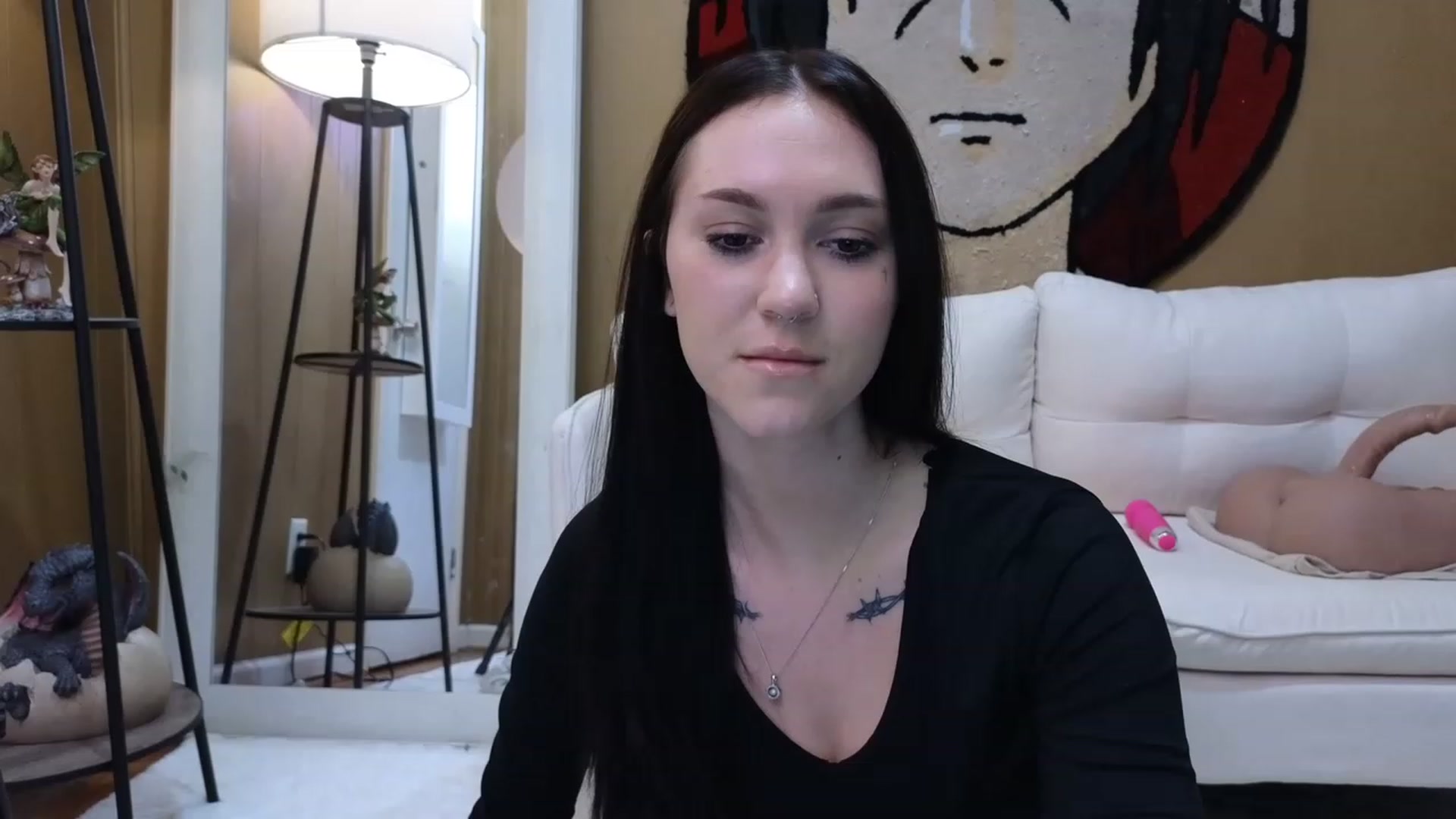 Gallery image thumbnail from Kikyo_xoxo's myfreecams stream on, 03/14/2023, 20:57 image 10 of 20