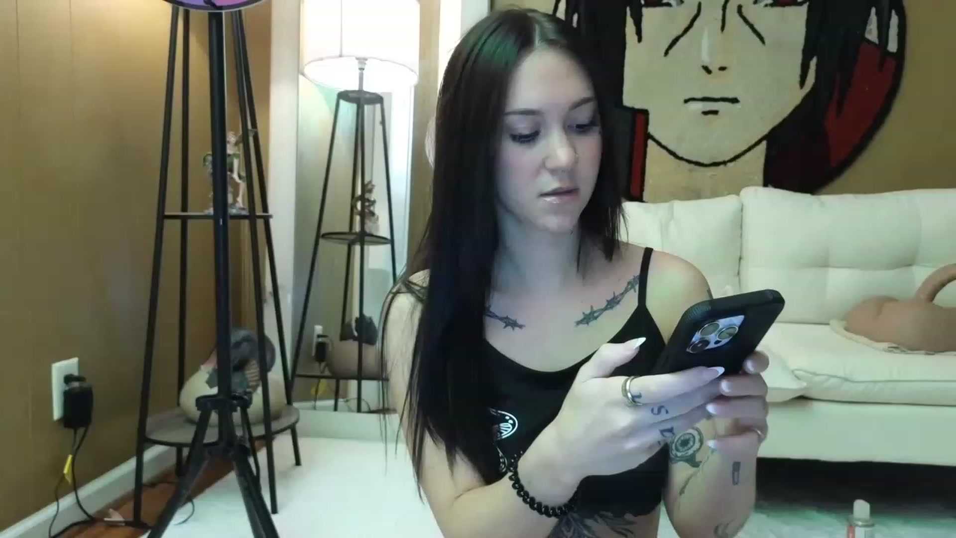 Gallery image thumbnail from Kikyo_xoxo's myfreecams stream on, 03/17/2023, 14:40 image 13 of 20