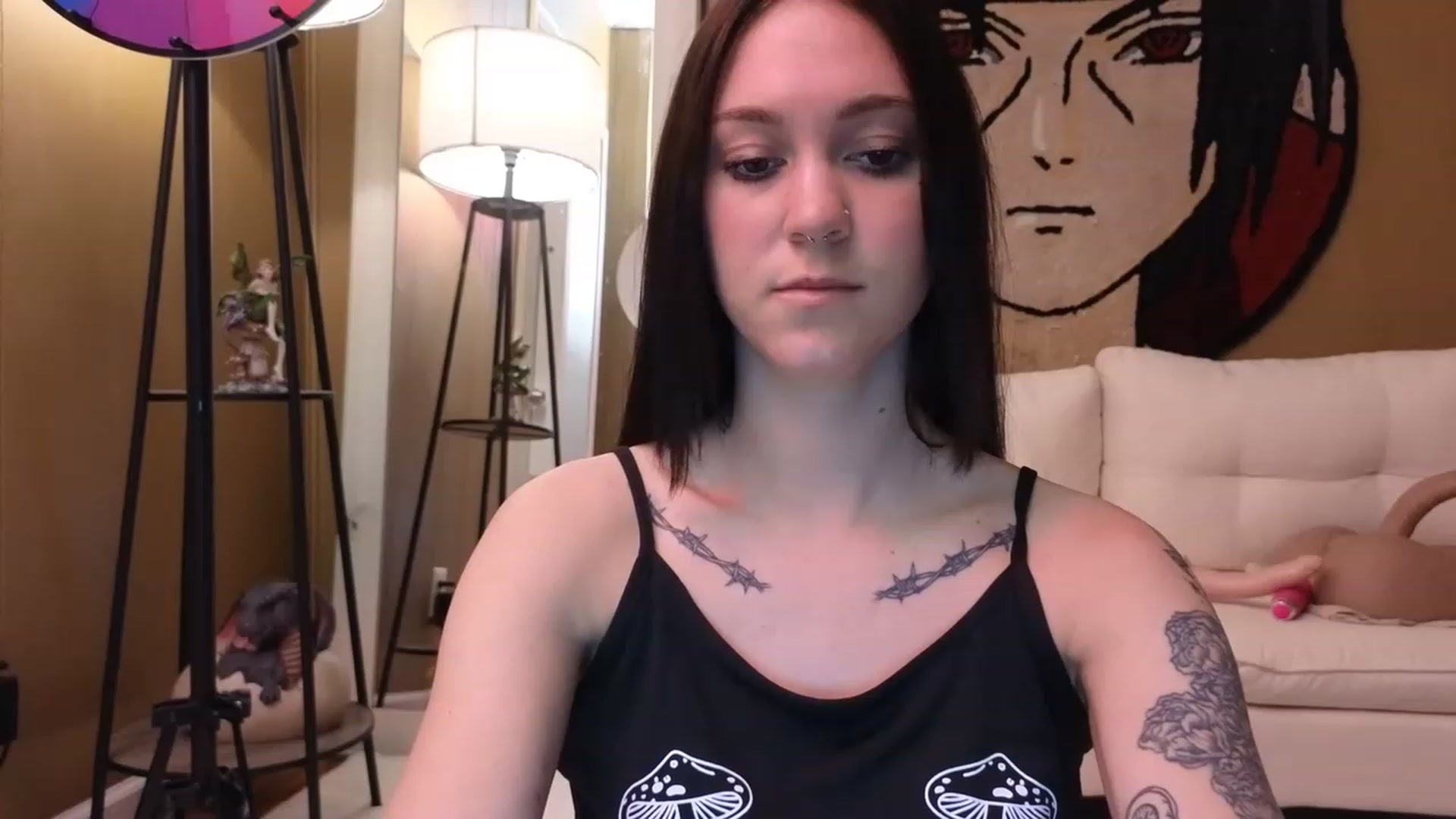 Gallery image thumbnail from Kikyo_xoxo's myfreecams stream on, 03/17/2023, 16:19 image 19 of 20