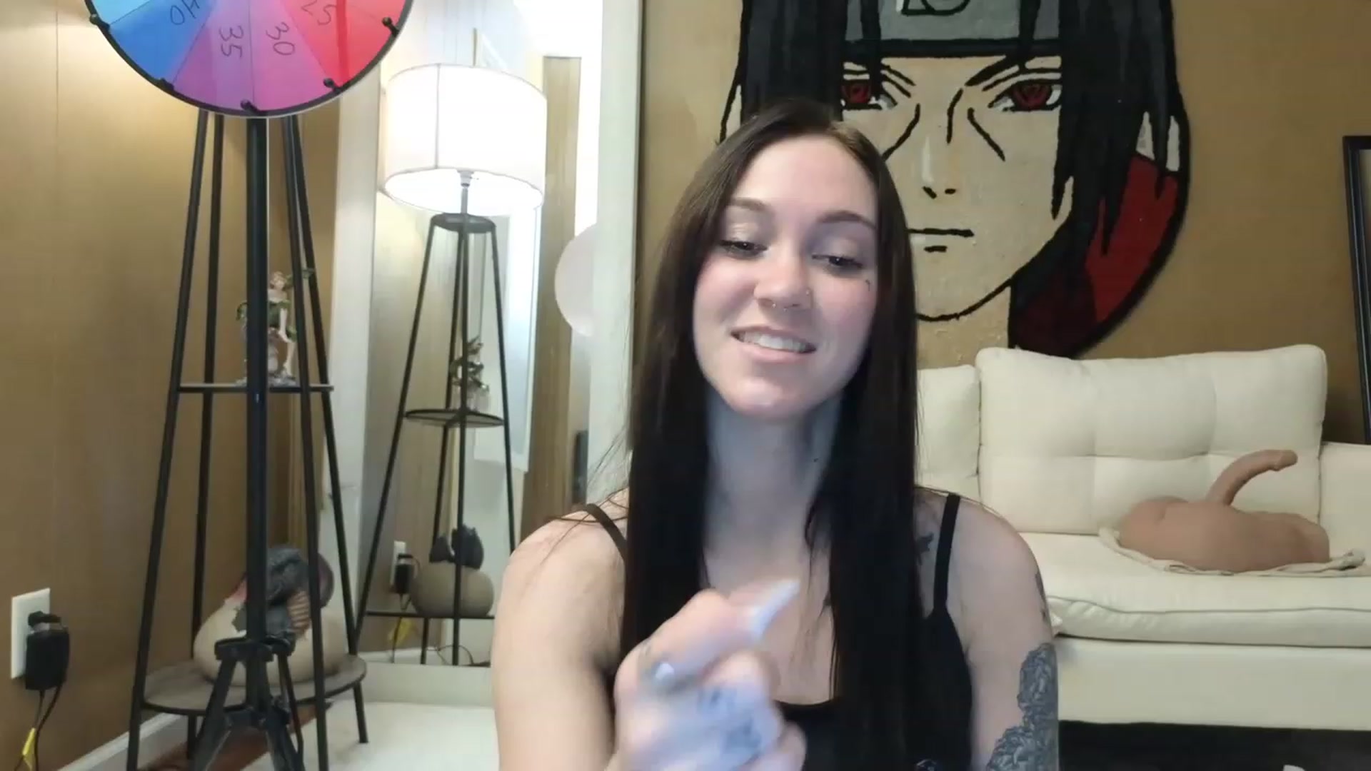 Gallery image thumbnail from Kikyo_xoxo's myfreecams stream on, 03/17/2023, 18:38 image 7 of 20