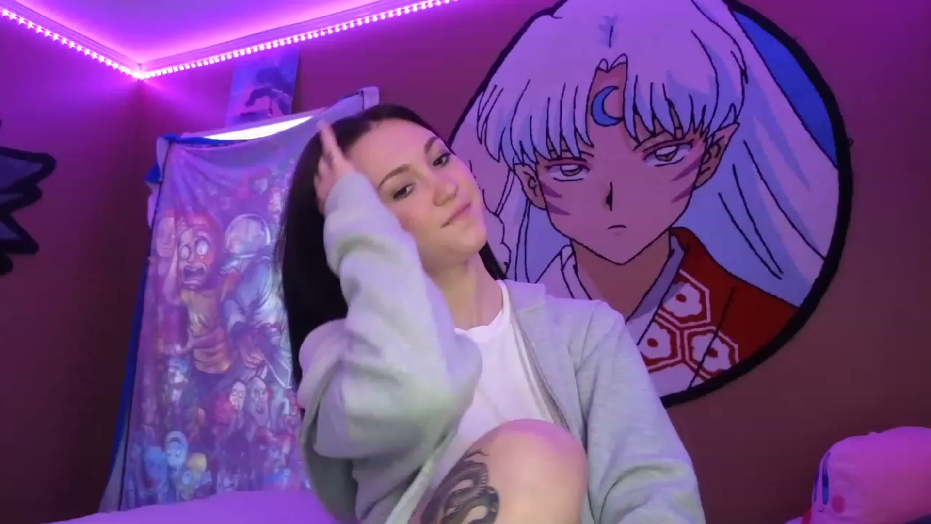 Gallery image thumbnail from Kikyo_xoxo's myfreecams stream on, 03/22/2023, 18:09 image 8 of 20
