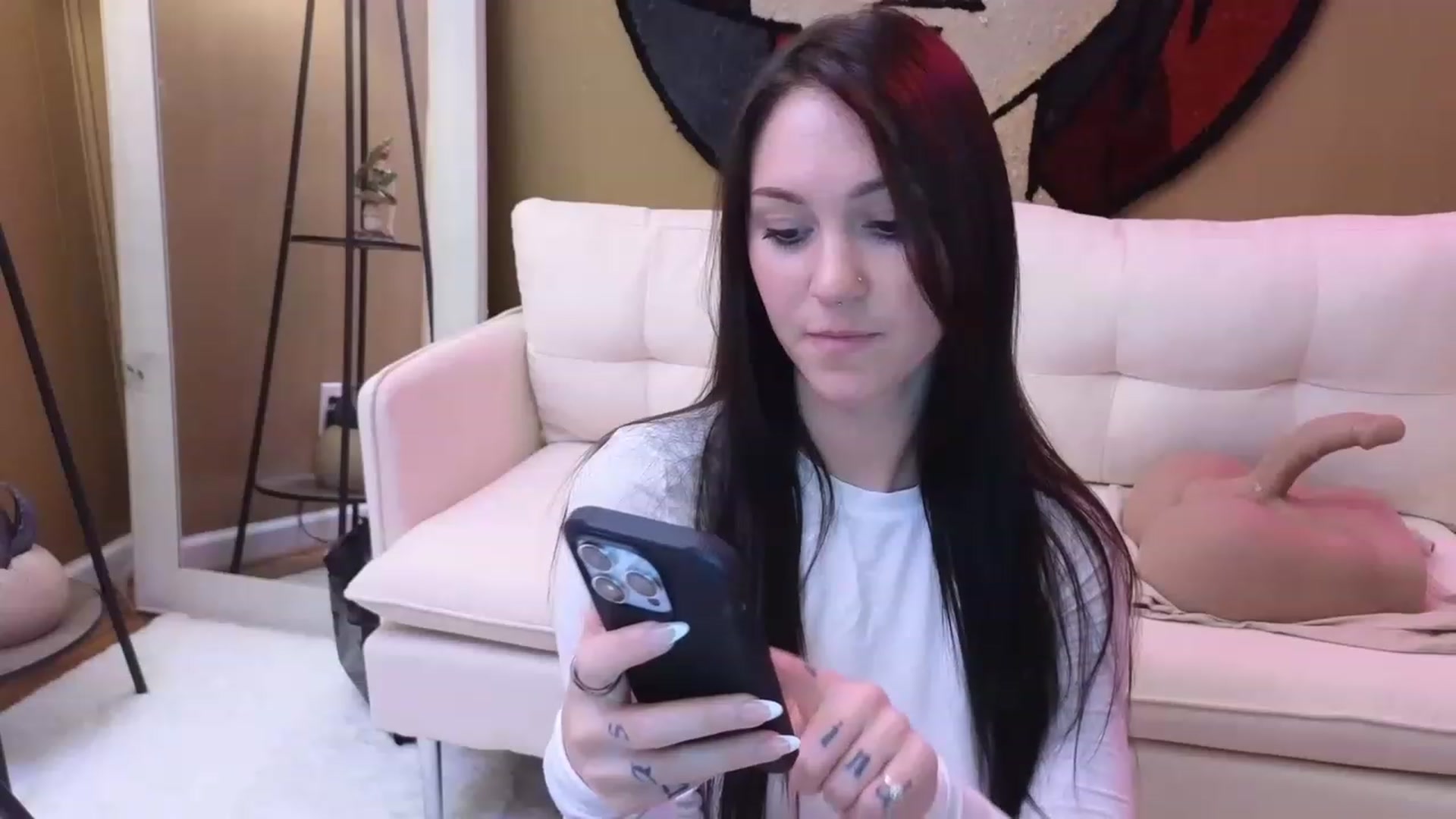 Gallery image thumbnail from Kikyo_xoxo's myfreecams stream on, 03/22/2023, 21:41 image 4 of 20