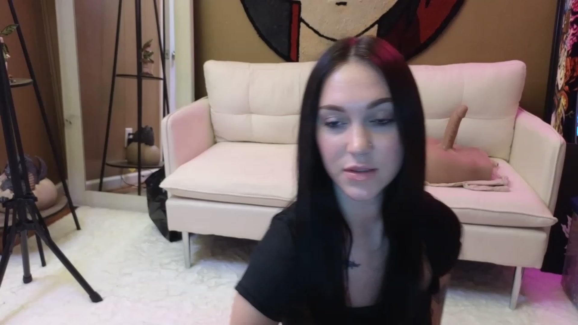 Gallery image thumbnail from Kikyo_xoxo's myfreecams stream on, 03/25/2023, 24:01 image 2 of 20