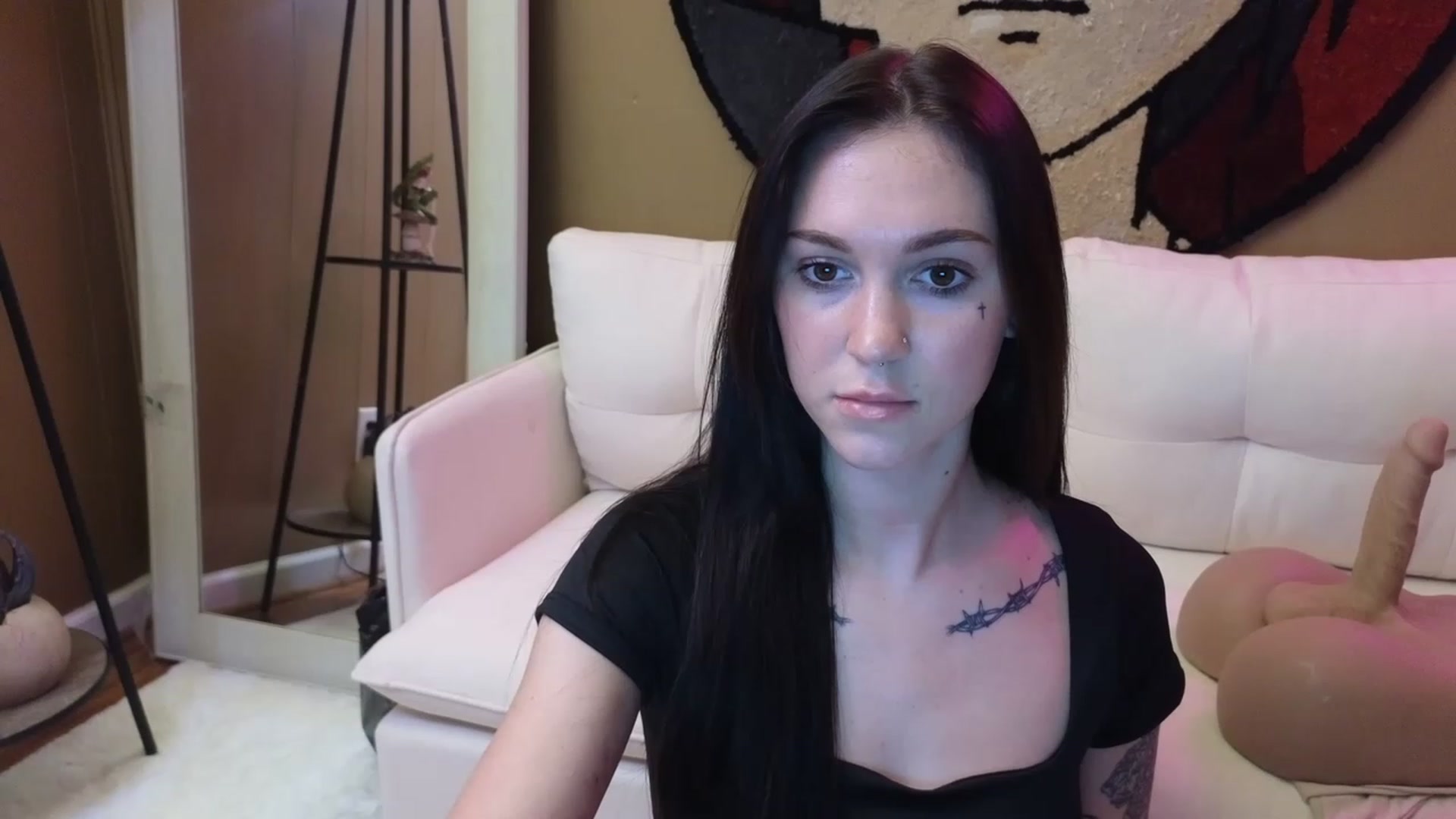 Gallery image thumbnail from Kikyo_xoxo's myfreecams stream on, 03/25/2023, 02:22 image 6 of 20