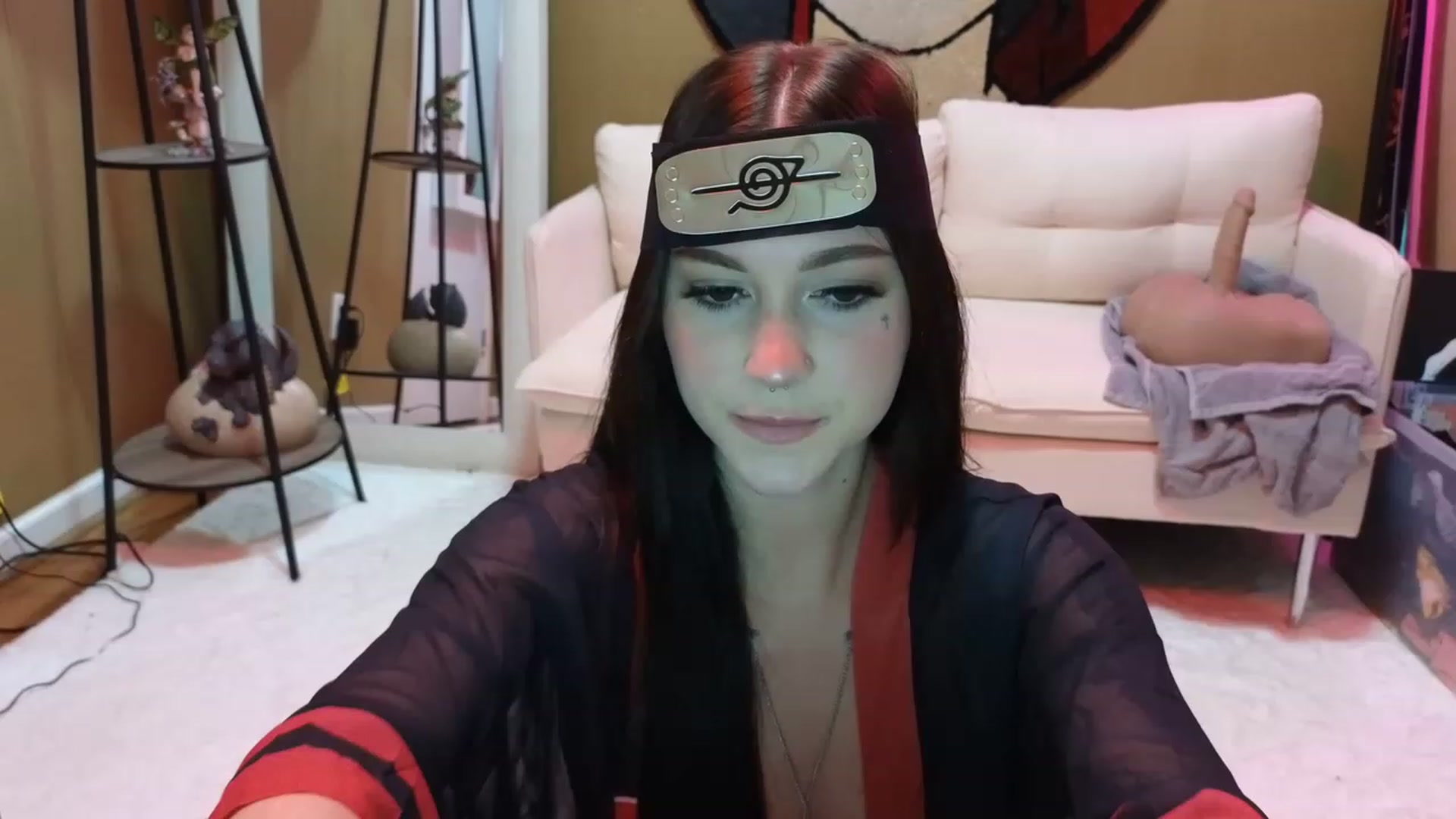 Gallery image thumbnail from Kikyo_xoxo's myfreecams stream on, 04/12/2023, 24:39 image 4 of 20