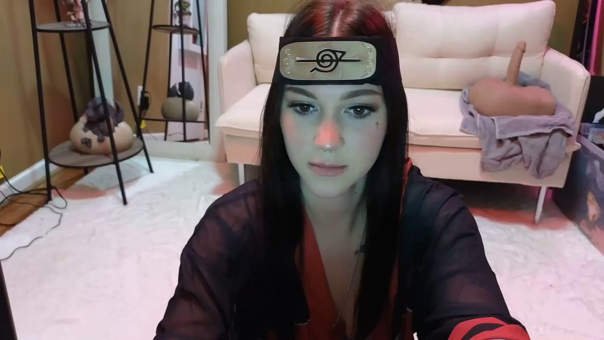 Gallery image thumbnail from Kikyo_xoxo's myfreecams stream on, 04/12/2023, 24:39 image 12 of 20