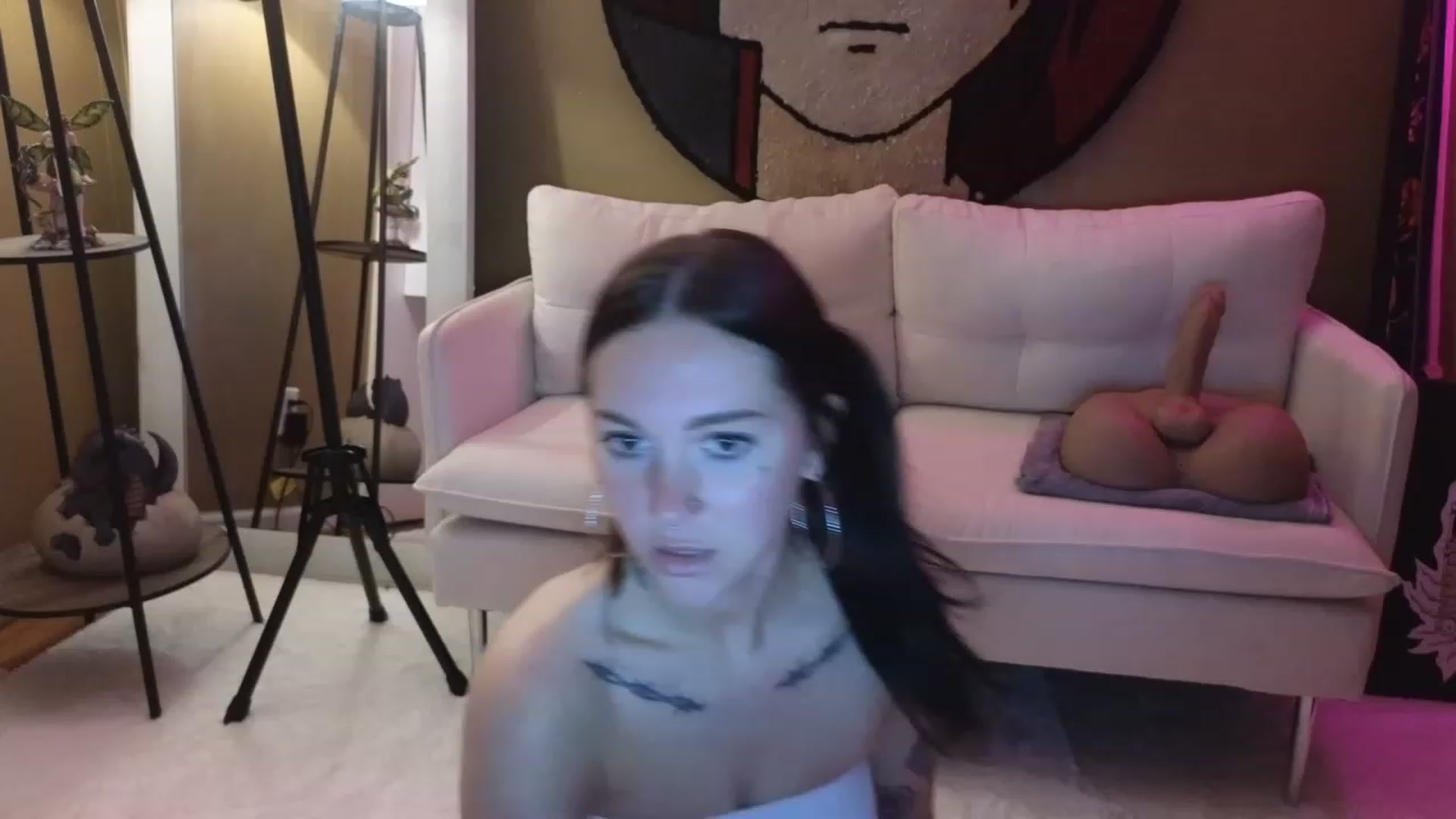 Gallery image thumbnail from Kikyo_xoxo's myfreecams stream on, 04/18/2023, 02:04 image 1 of 20