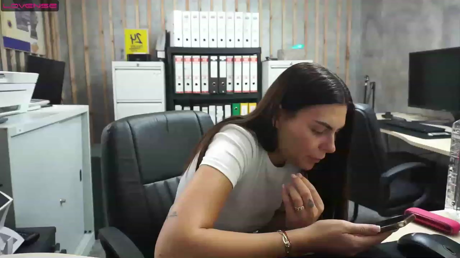 Gallery image thumbnail from Kilenya_sexy's myfreecams stream on, 06/12/2023, 14:46 image 7 of 20