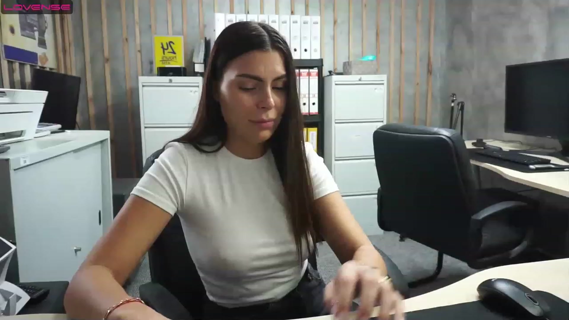 Gallery image thumbnail from Kilenya_sexy's myfreecams stream on, 06/12/2023, 14:46 image 15 of 20