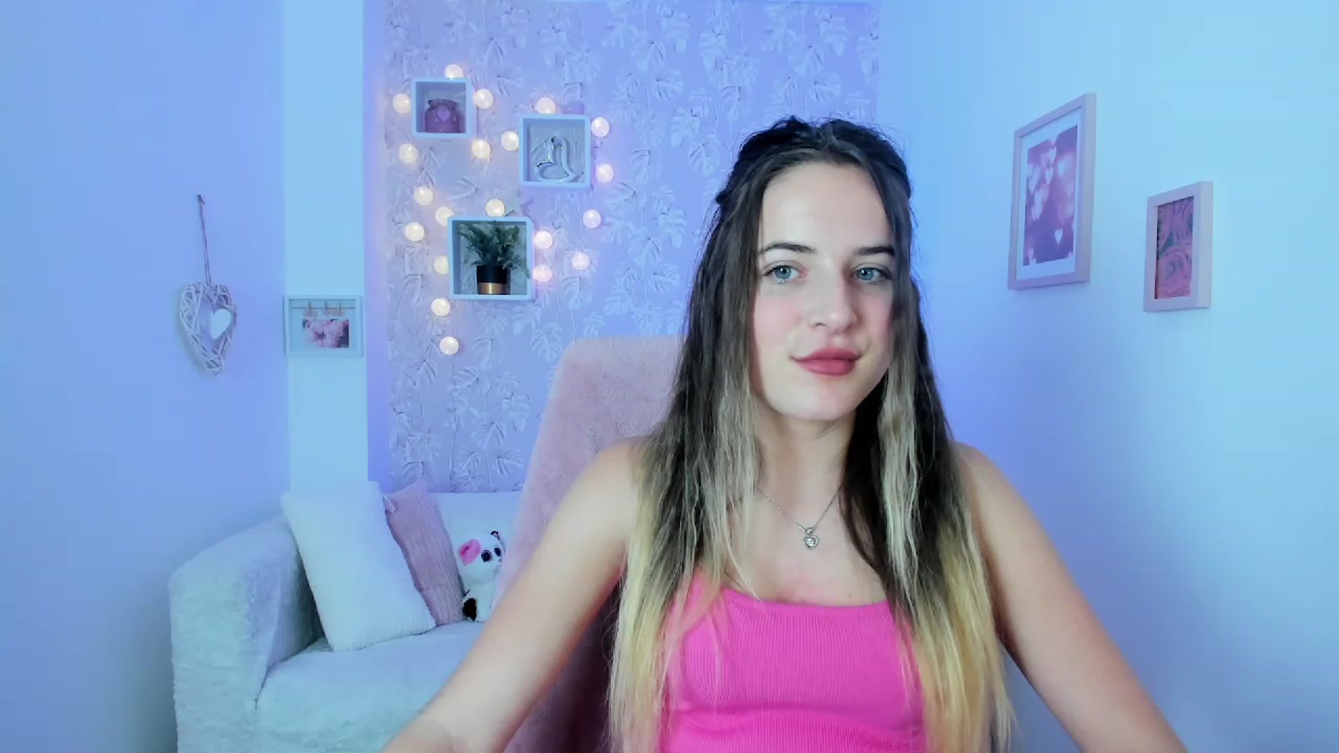 Gallery image thumbnail from Kiley__Minoww's myfreecams stream on, 01/10/2023, 18:52 image 5 of 20