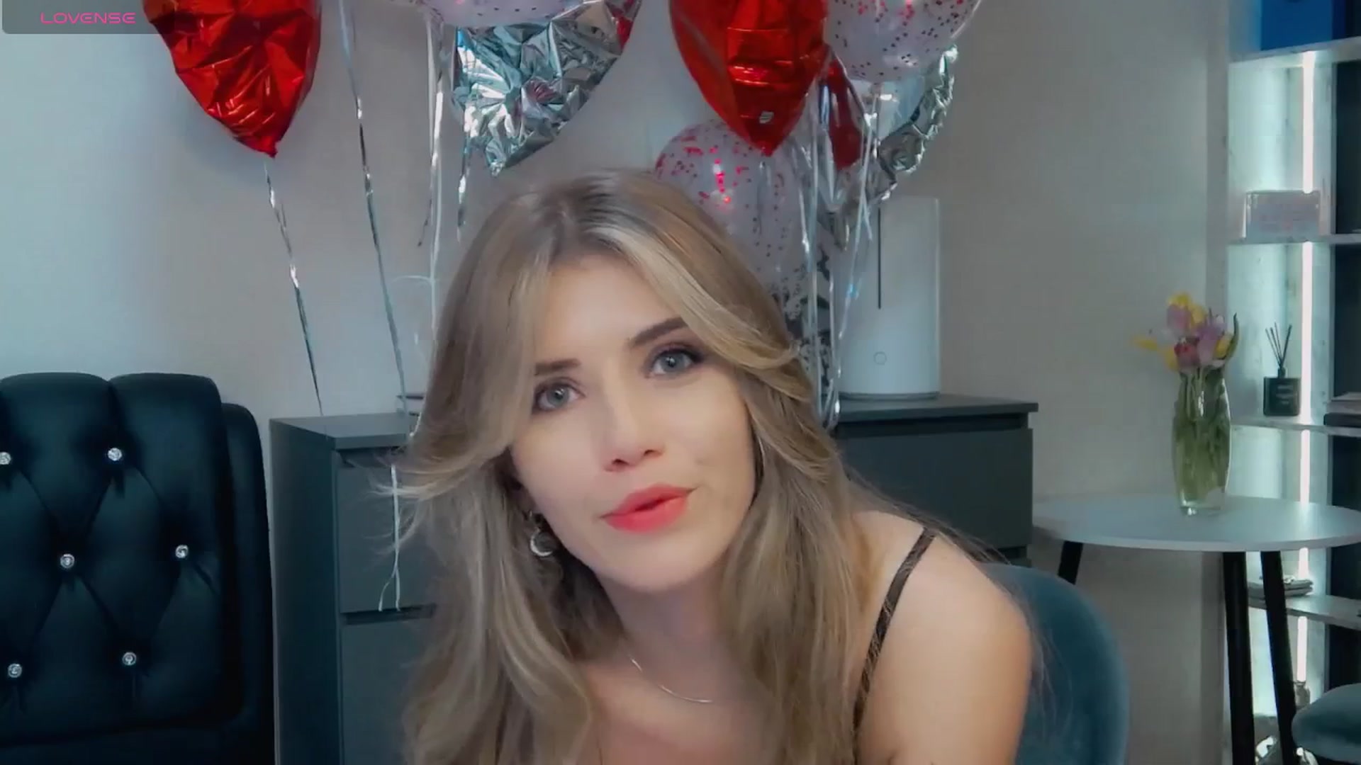Gallery image thumbnail from KilianSou's myfreecams stream on, 03/13/2025, 06:00 image 2 of 20