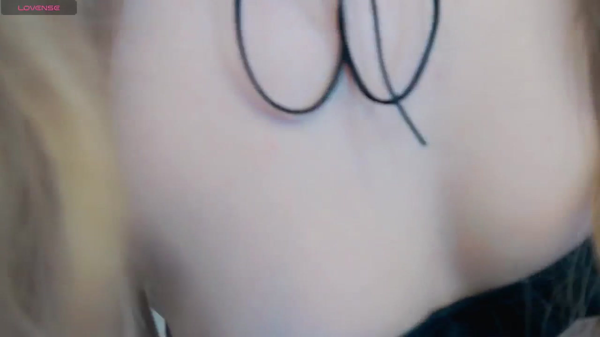 Gallery image thumbnail from KilianSou's myfreecams stream on, 03/14/2025, 04:16 image 10 of 20