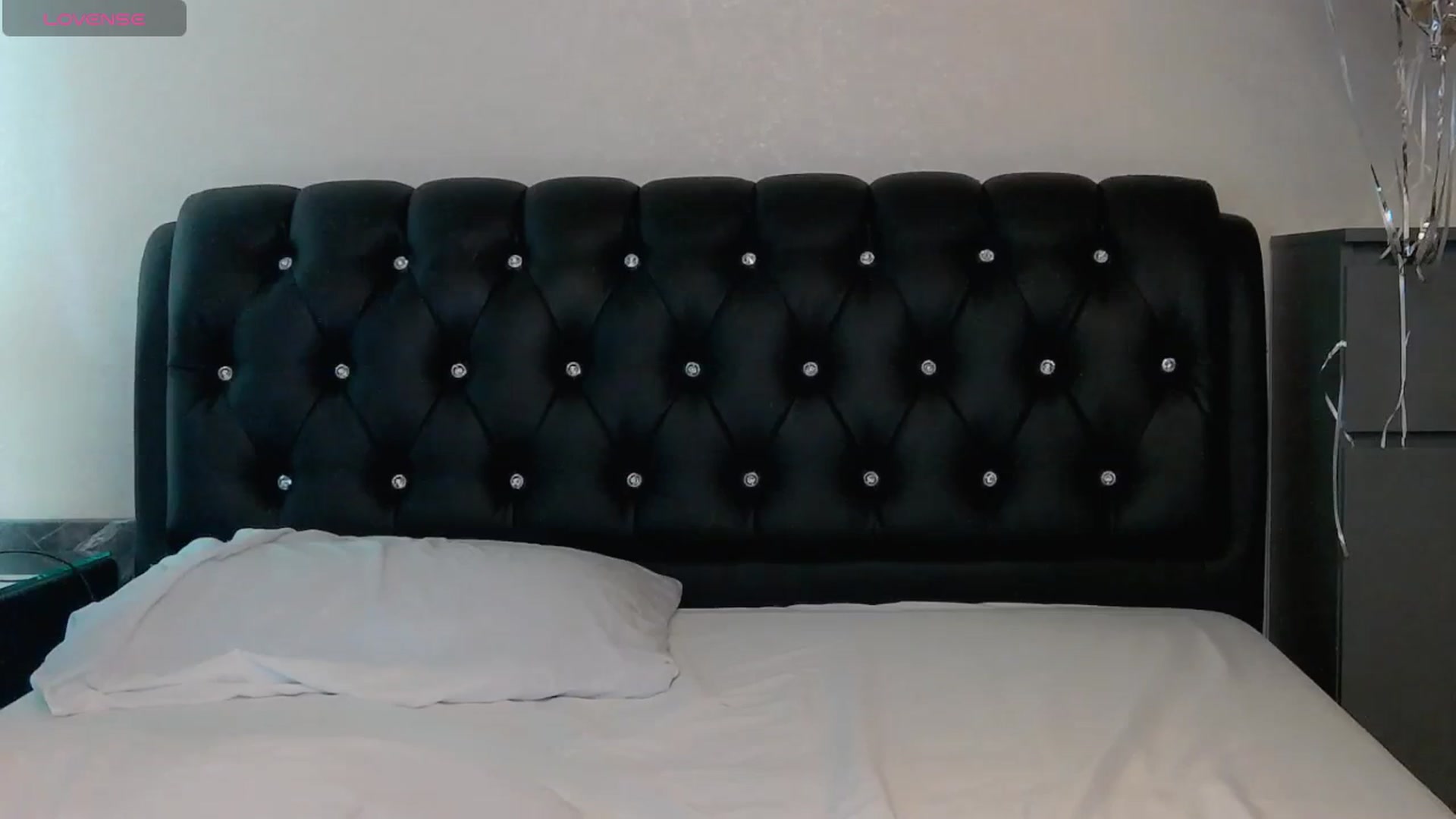 Gallery image thumbnail from KilianSou's myfreecams stream on, 03/20/2025, 10:14 image 17 of 20